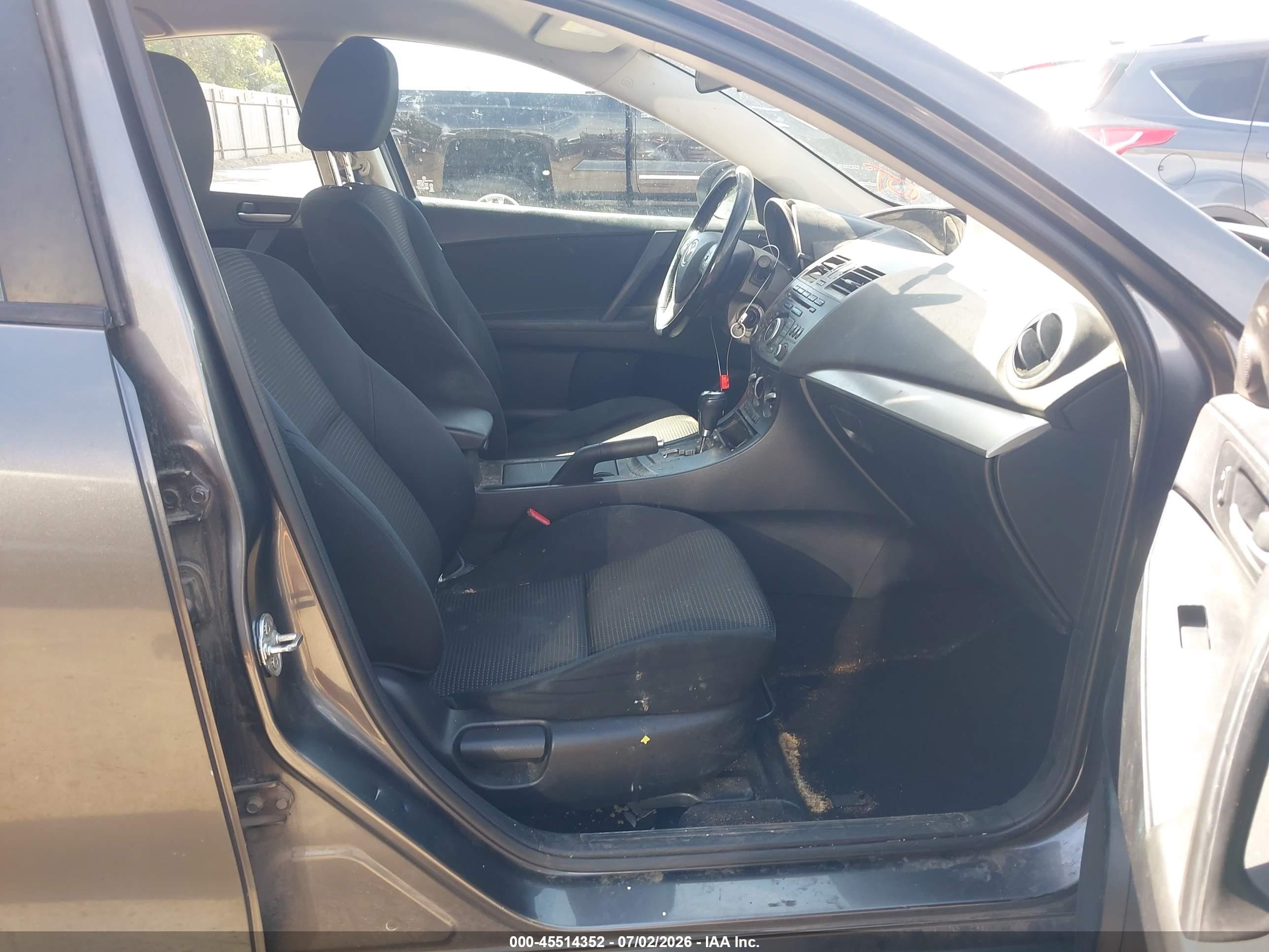2012 Mazda Mazda3 I Touring Gray vin: JM1BL1V85C1575665