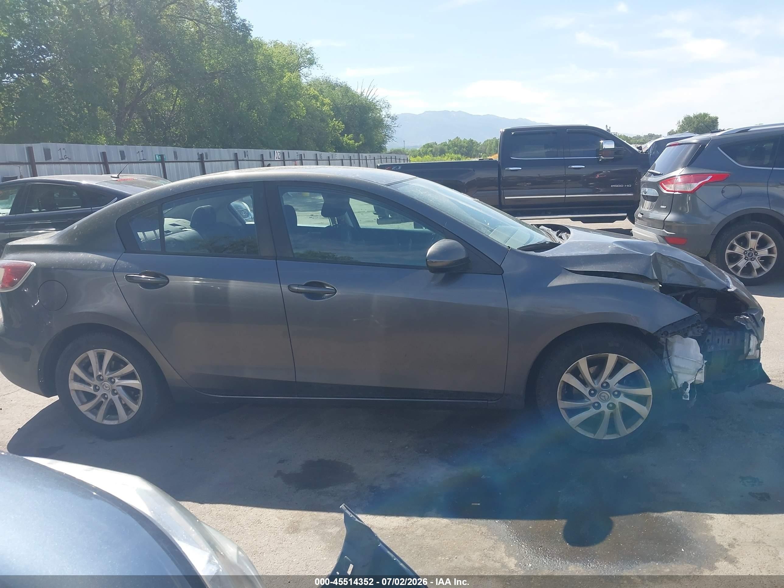2012 Mazda Mazda3 I Touring Gray vin: JM1BL1V85C1575665