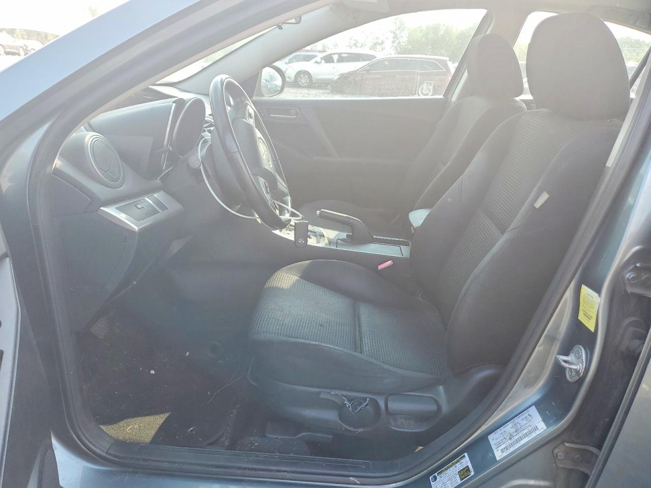 2012 Mazda 3 I Серебряный vin: JM1BL1V85C1635380
