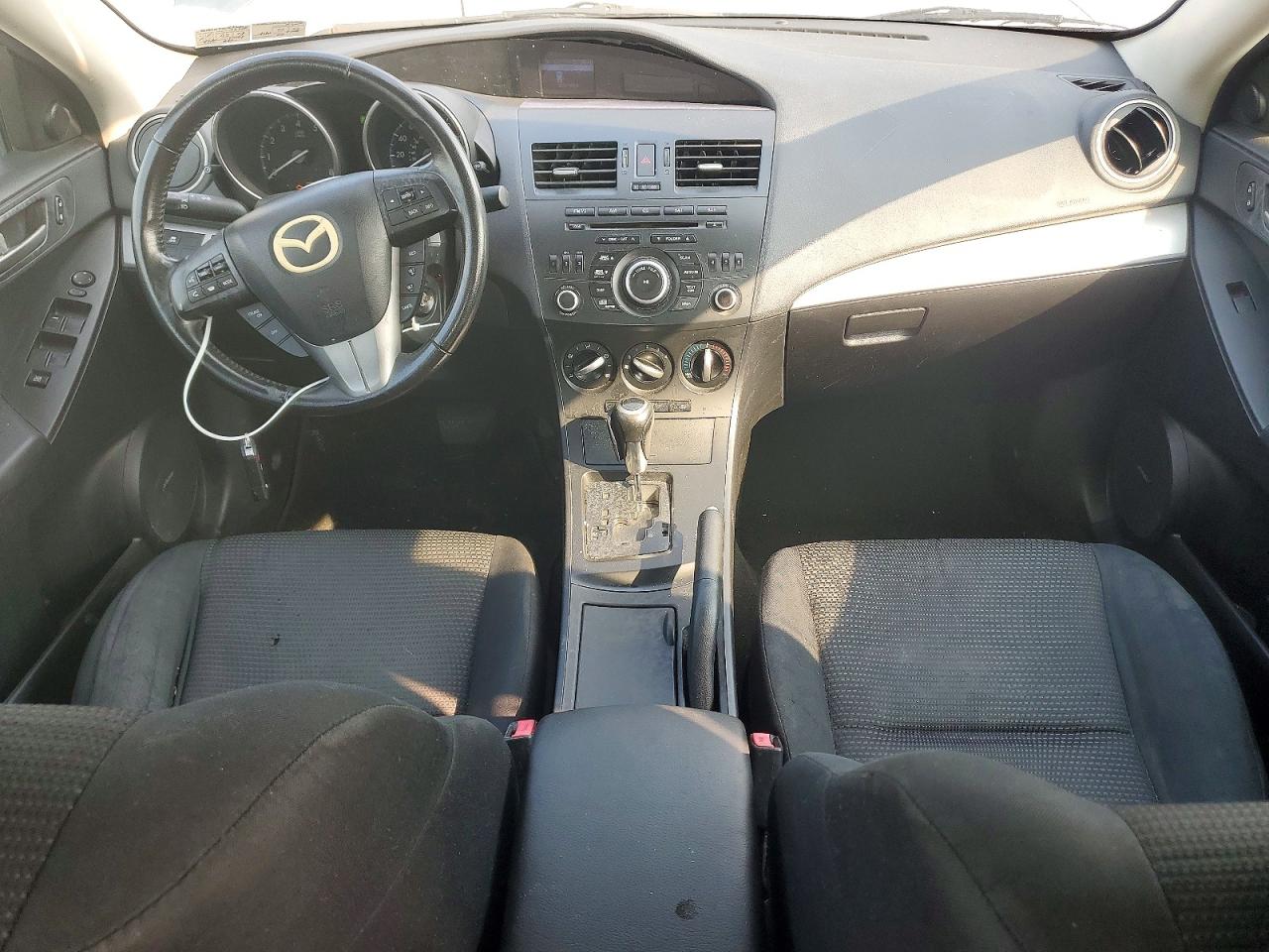 2012 Mazda 3 I Серебряный vin: JM1BL1V85C1635380