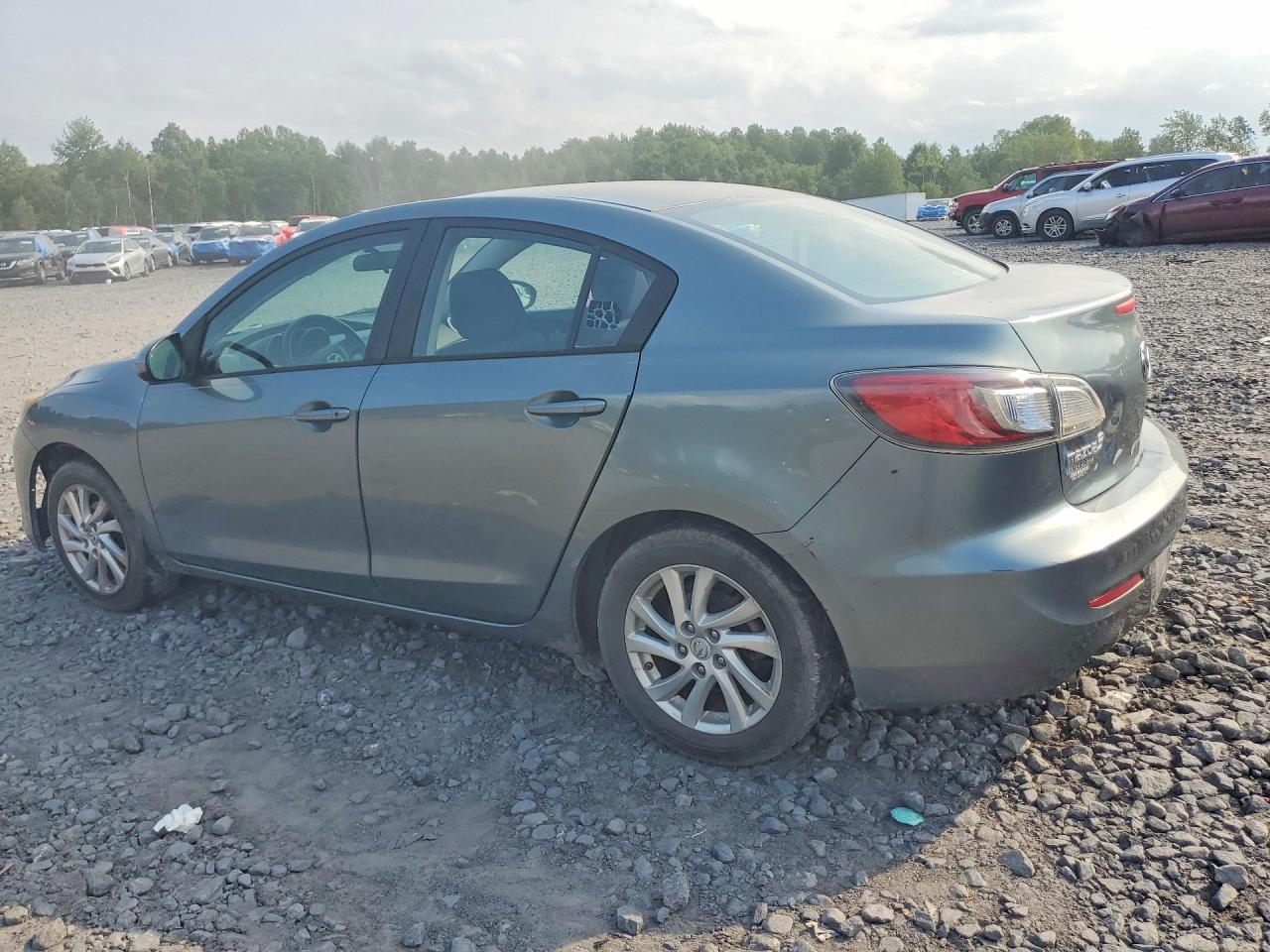 2012 Mazda 3 I Серебряный vin: JM1BL1V85C1635380