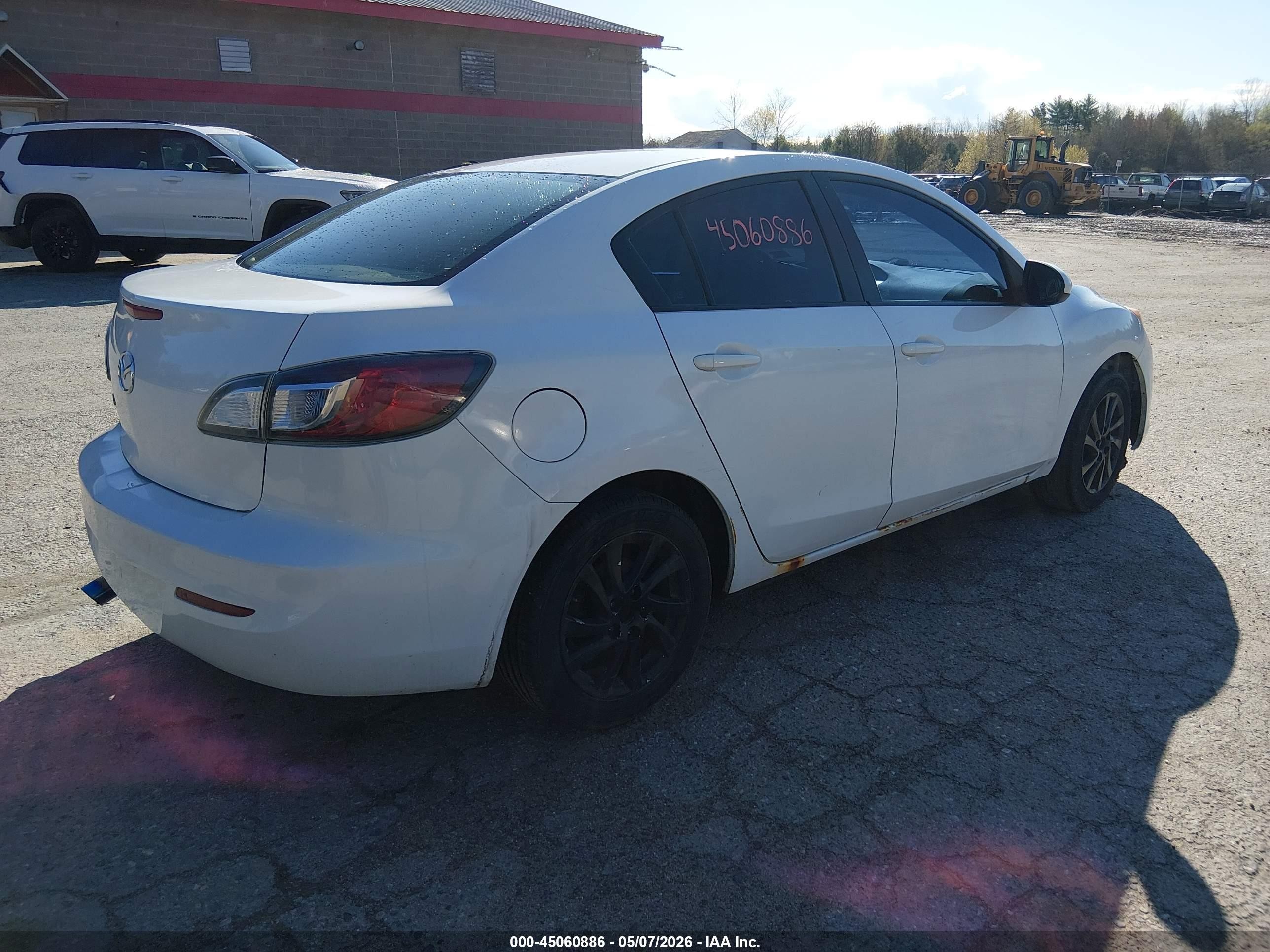 2012 Mazda Mazda3 I Touring Белый vin: JM1BL1V85C1649862