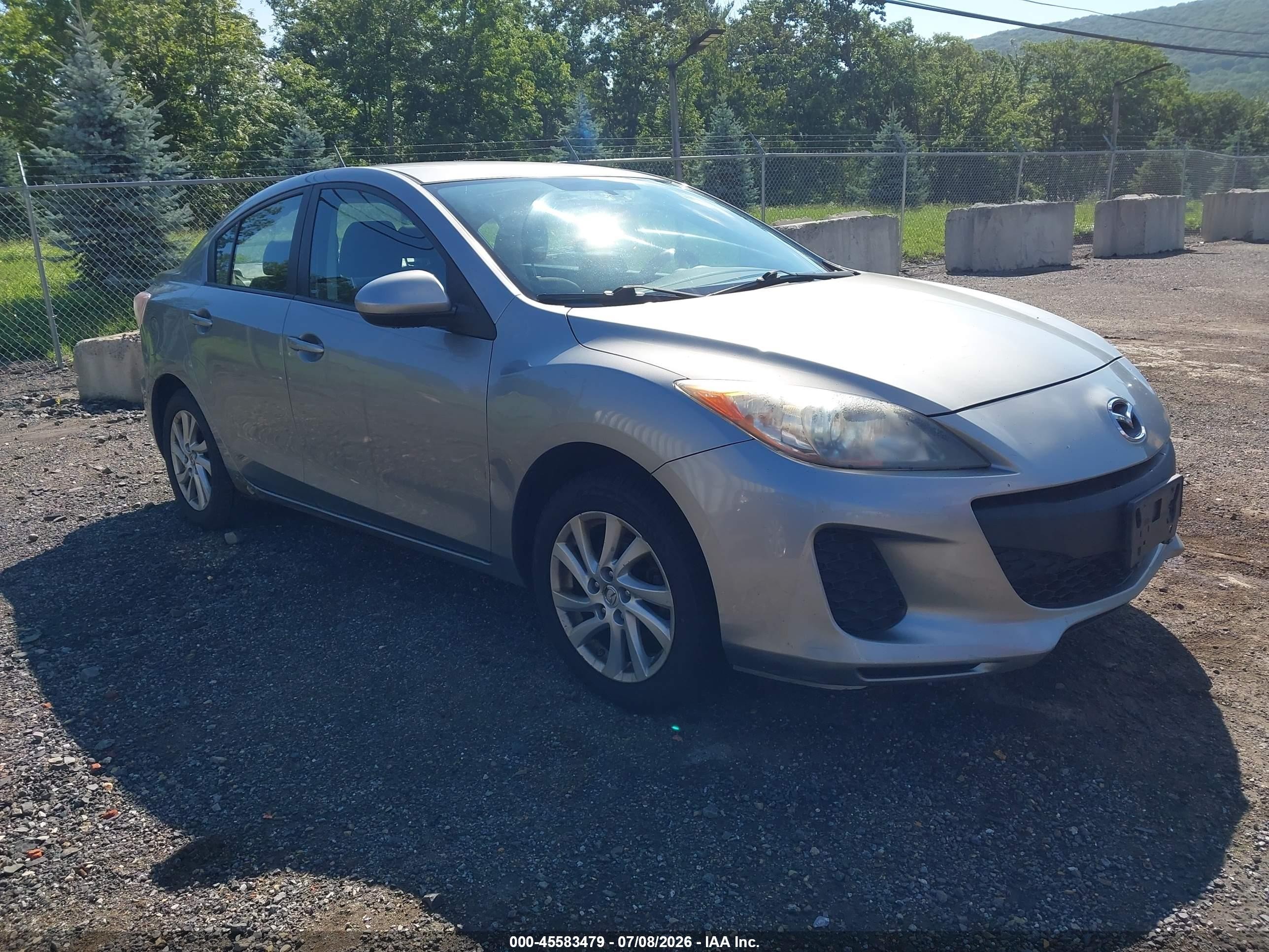 2012 Mazda Mazda3 I Touring Gray vin: JM1BL1V86C1523686