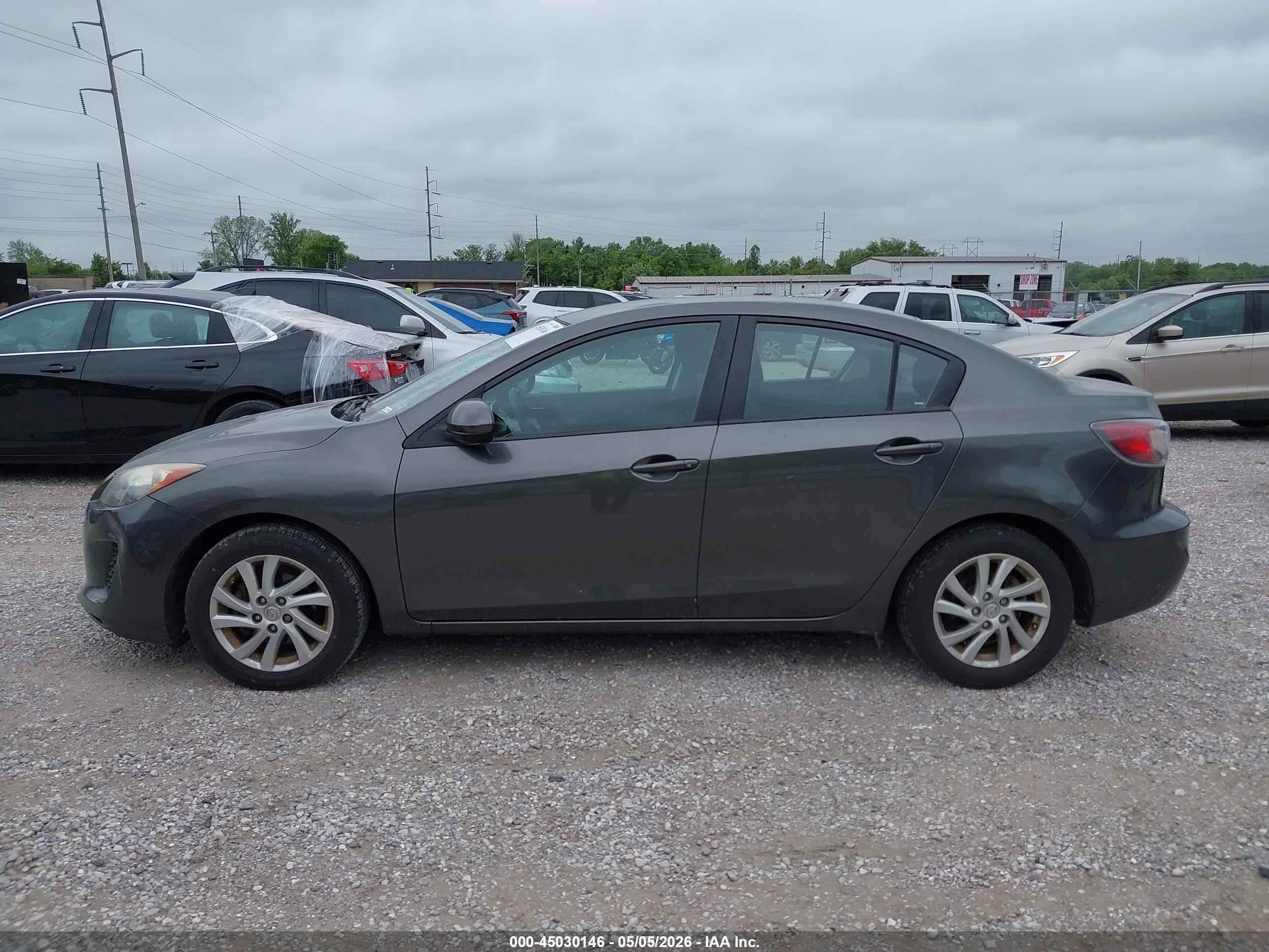 2012 Mazda Mazda3 I Touring Gray vin: JM1BL1V87C1678831