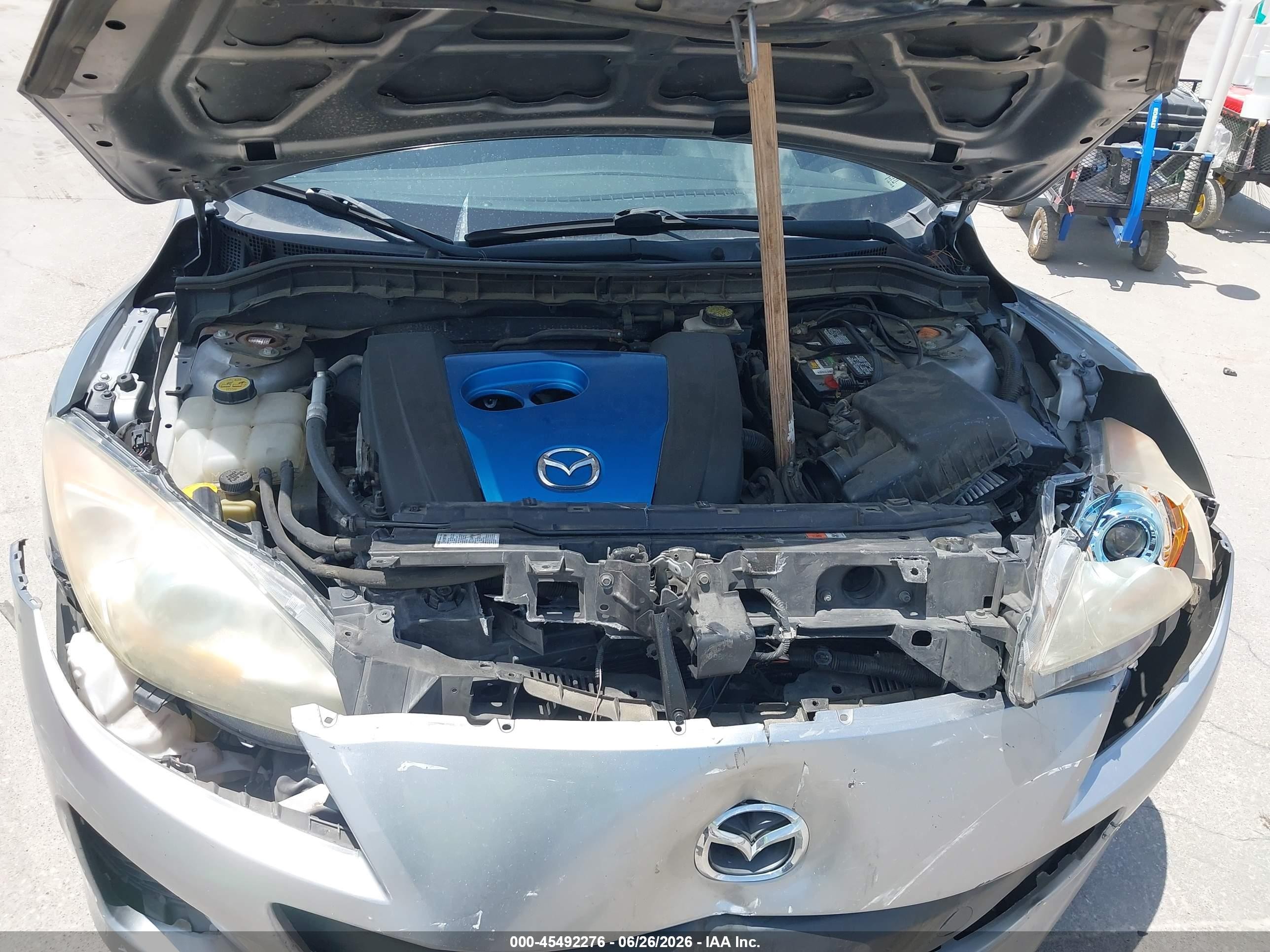 2012 Mazda Mazda3 I Touring Silver vin: JM1BL1V87C1685410