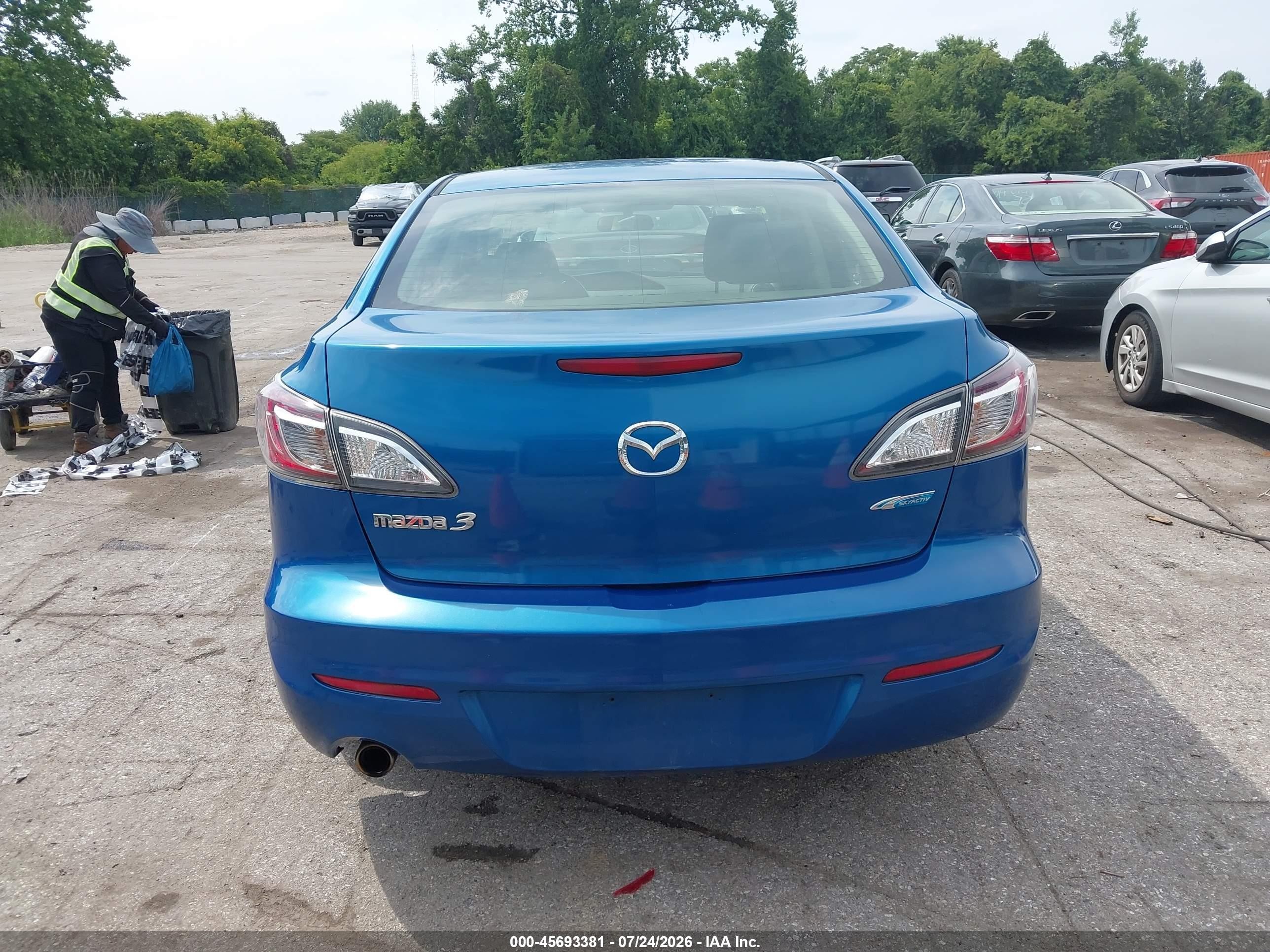 2012 Mazda Mazda3 I Touring Синий vin: JM1BL1V87C1698786