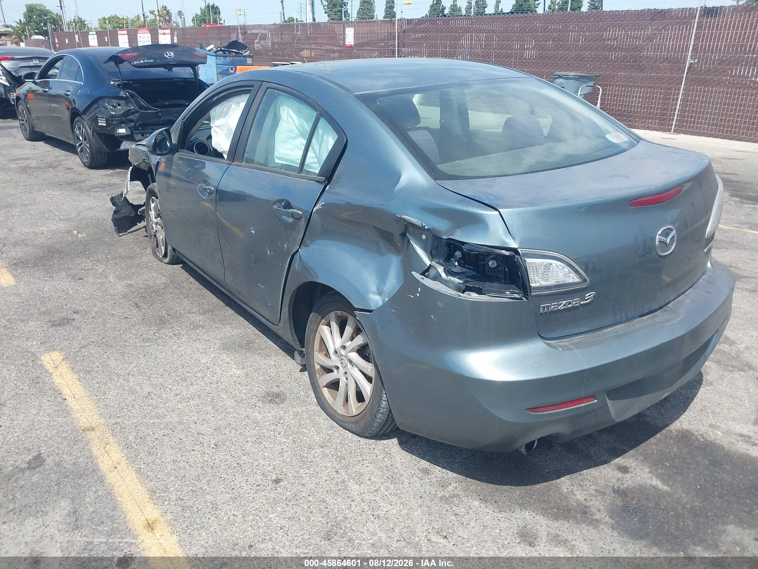 2012 Mazda Mazda3 I Touring Gray vin: JM1BL1V88C1630626