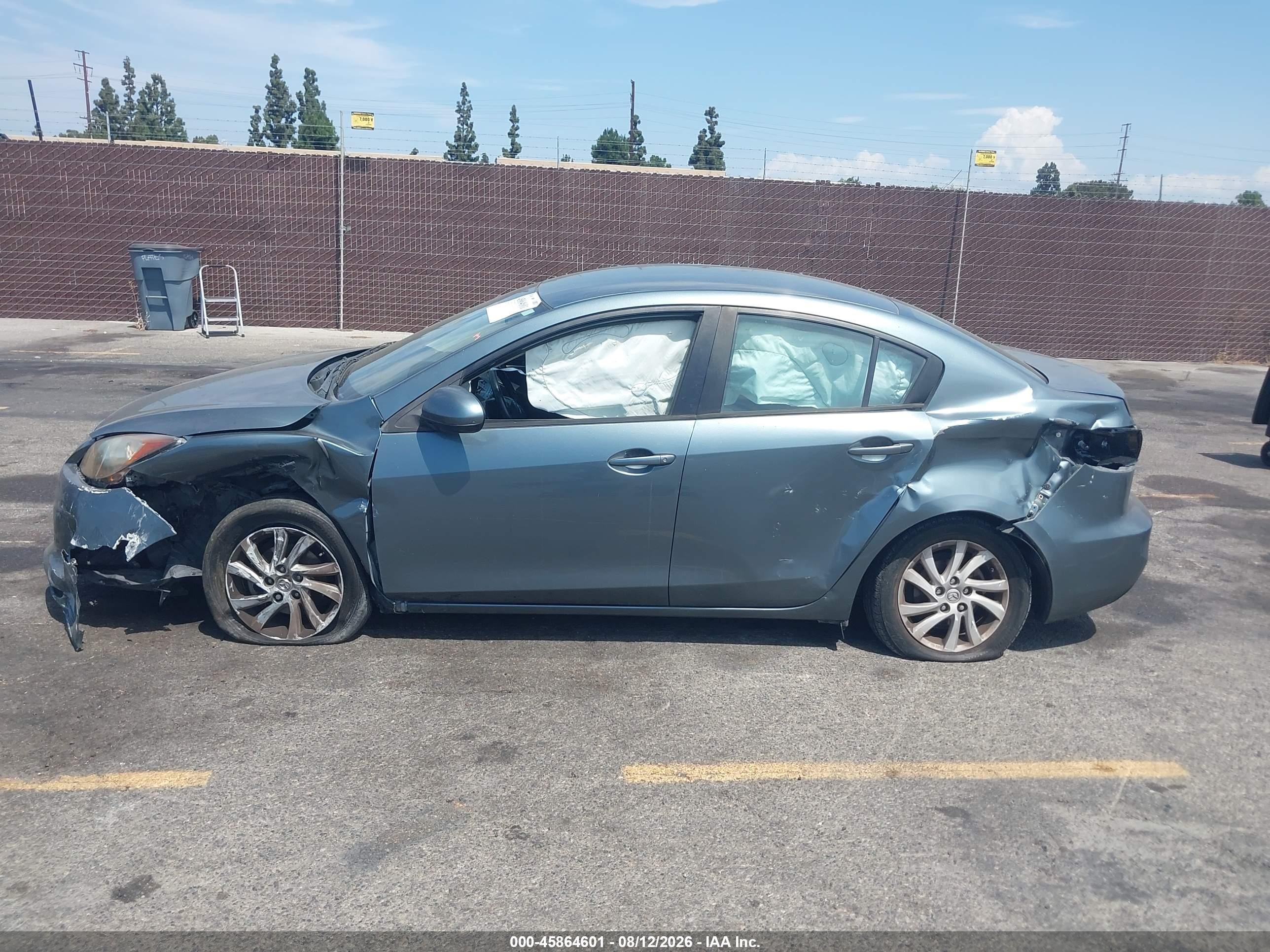 2012 Mazda Mazda3 I Touring Gray vin: JM1BL1V88C1630626