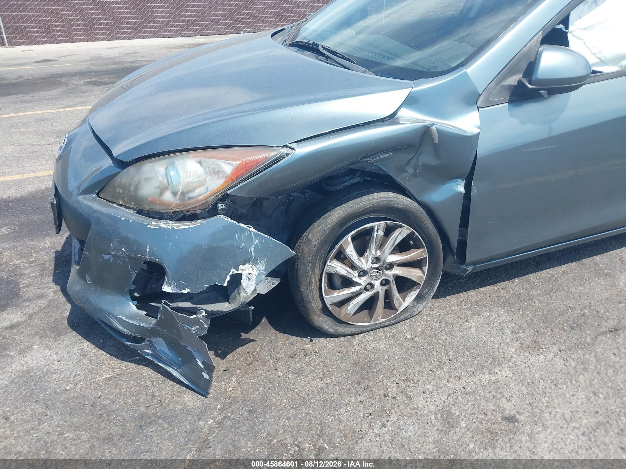 2012 Mazda Mazda3 I Touring Gray vin: JM1BL1V88C1630626