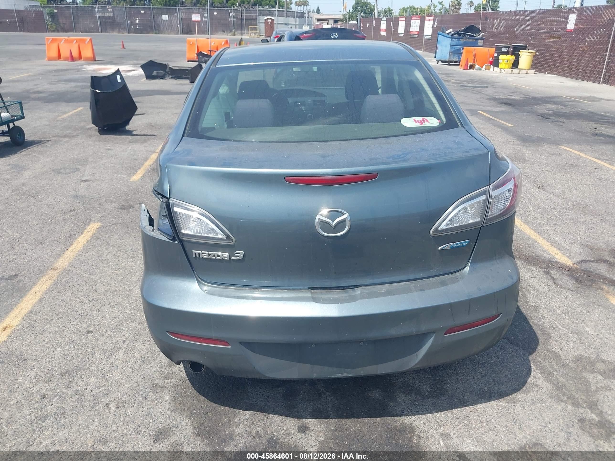 2012 Mazda Mazda3 I Touring Gray vin: JM1BL1V88C1630626