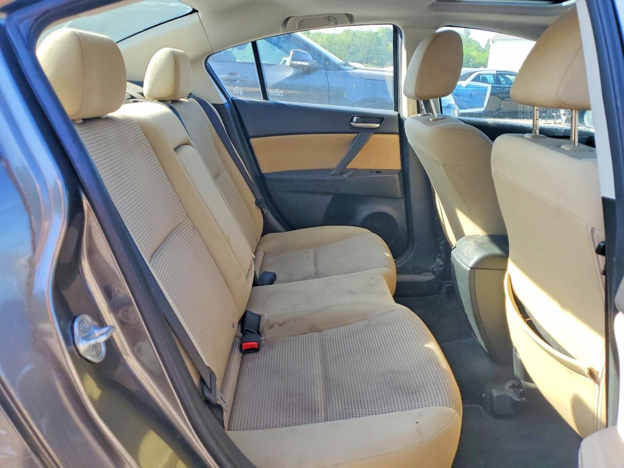 2012 Mazda 3 I Gray vin: JM1BL1V88C1679678