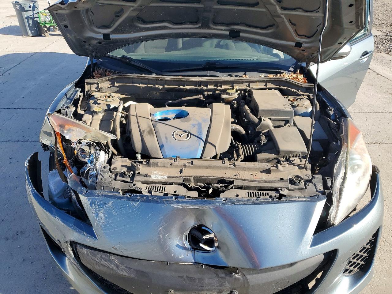 2012 Mazd Mazda3 I Gray vin: JM1BL1V88C1693371