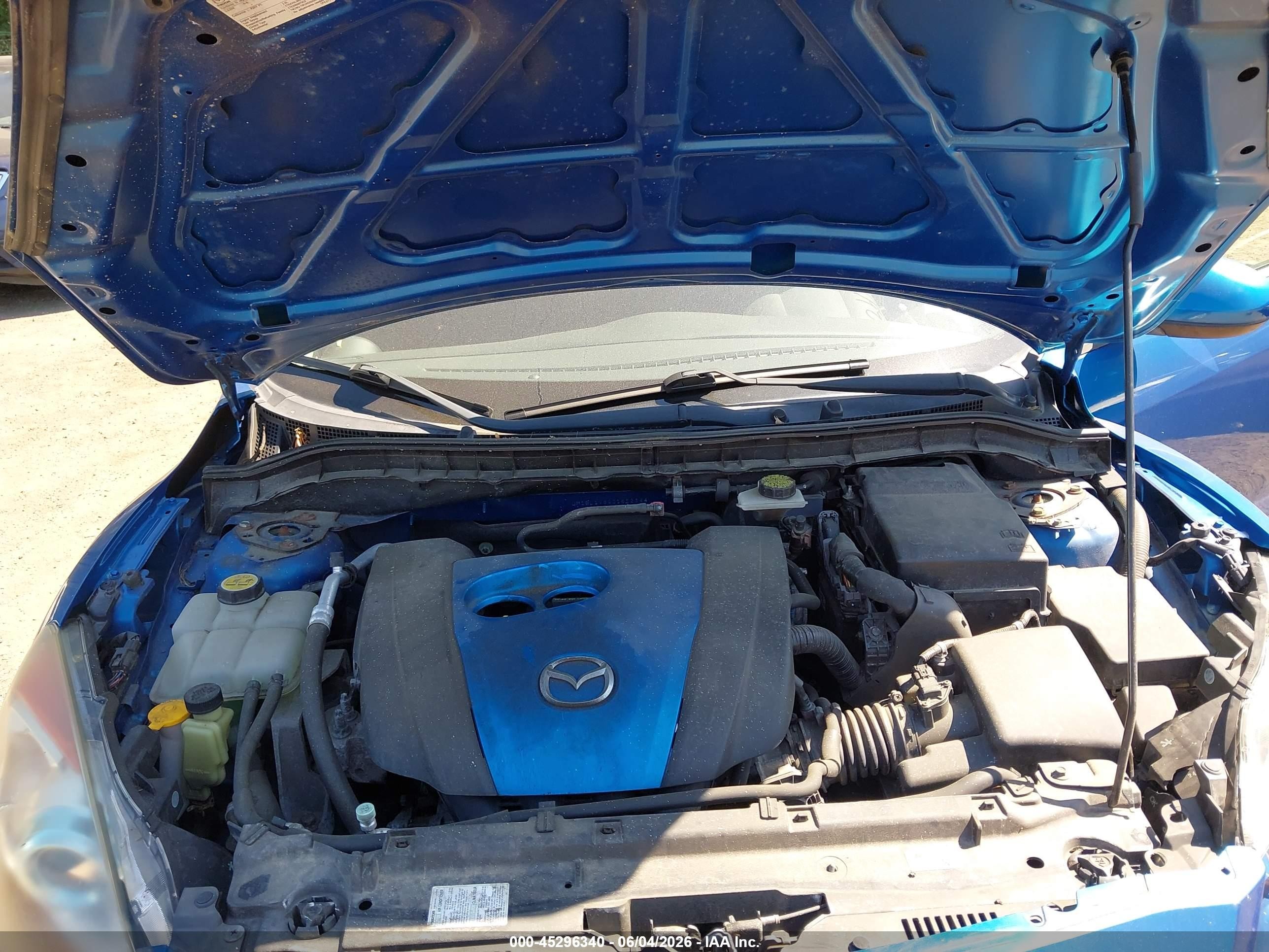2012 Mazda Mazda3 I Touring Blue vin: JM1BL1V89C1652344