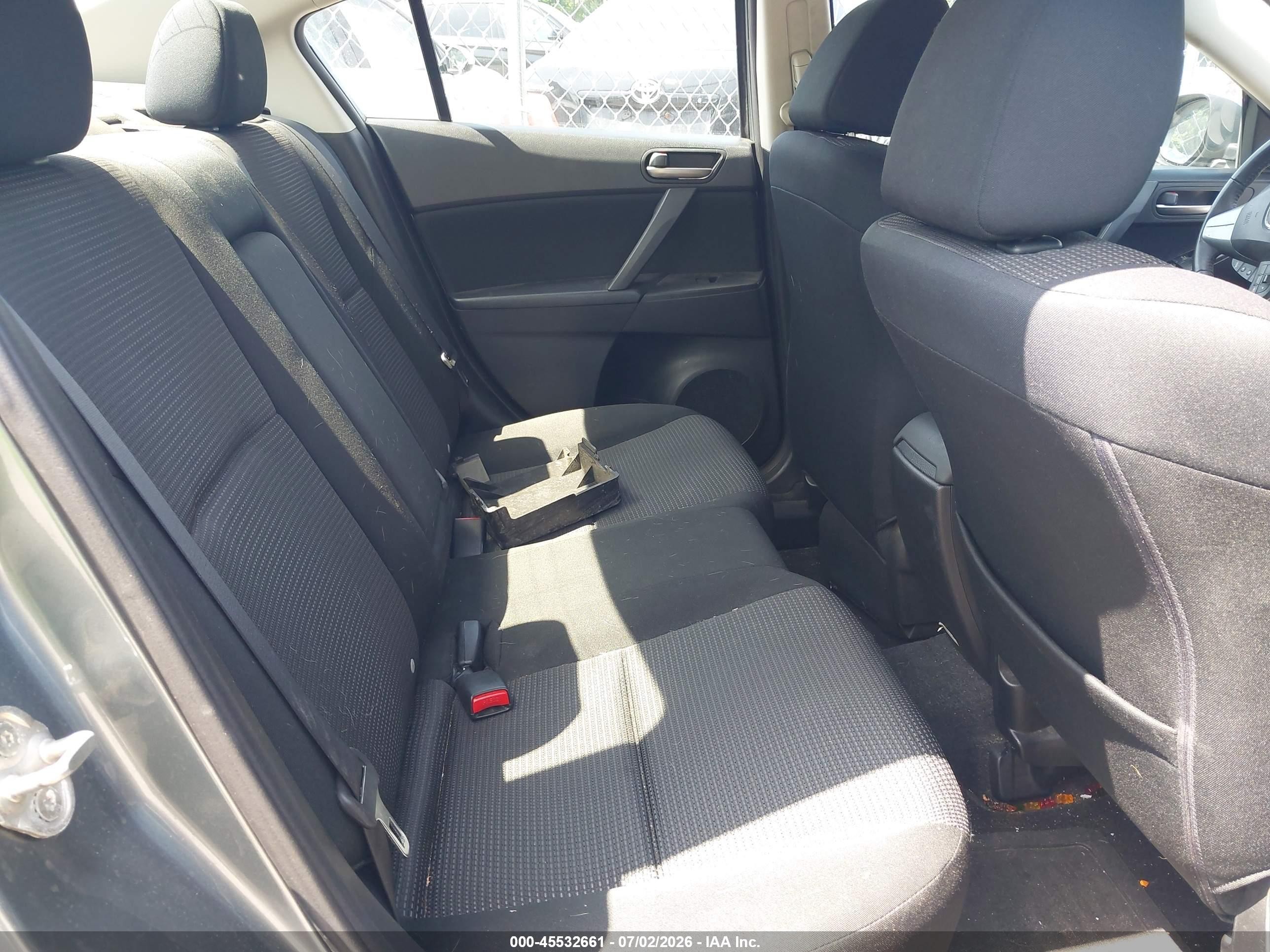 2012 Mazda Mazda3 I Touring Синий vin: JM1BL1V89C1681973