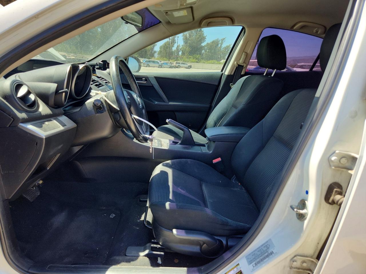 2013 Mazda 3 I White vin: JM1BL1V89D1709076