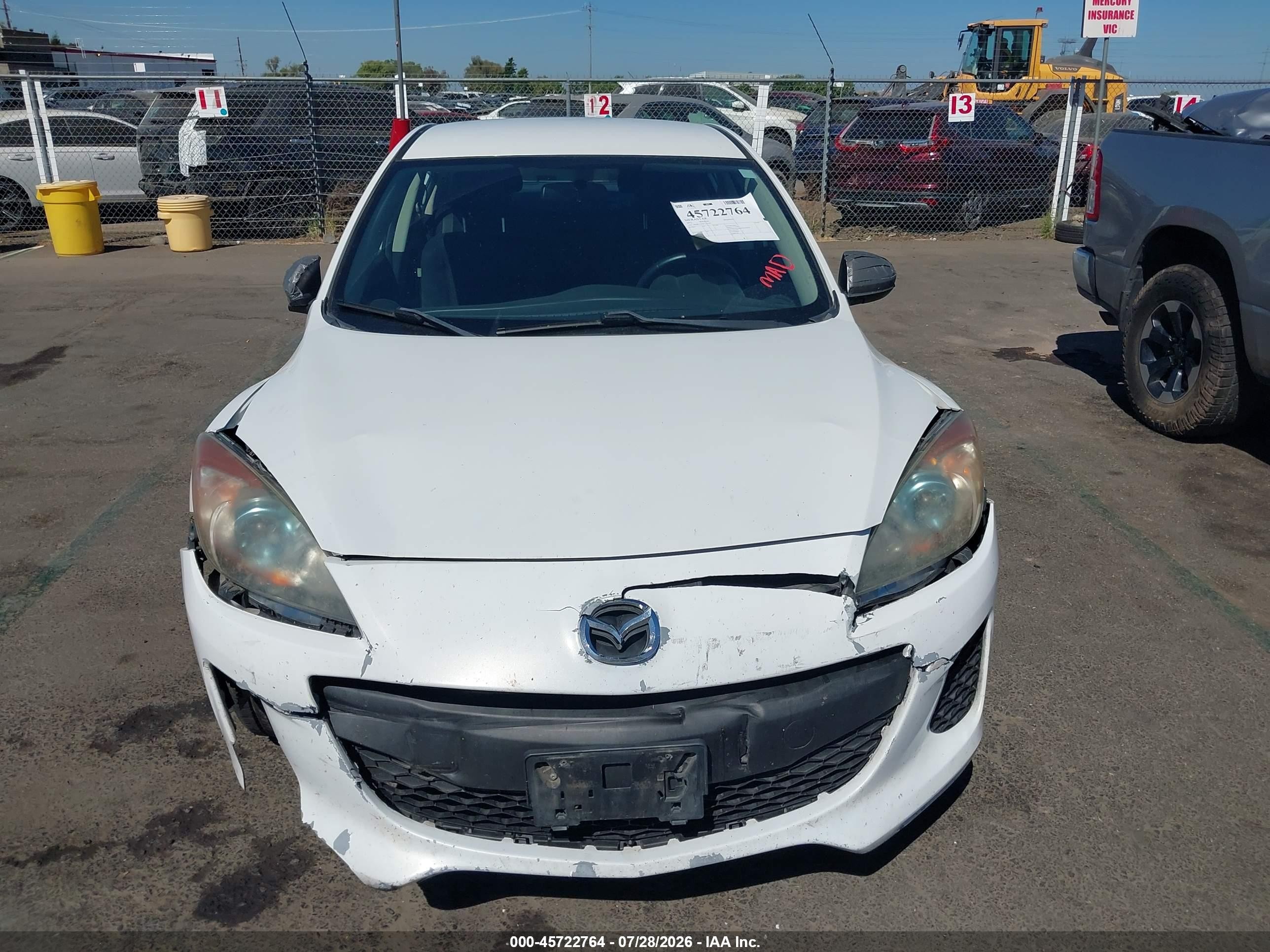 2012 Mazda Mazda3 I Touring White vin: JM1BL1V8XC1579193