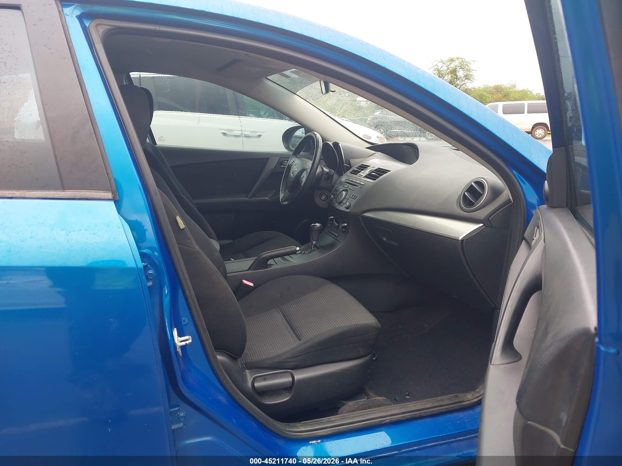 2012 Mazda Mazda3 I Touring Blue vin: JM1BL1V8XC1608787