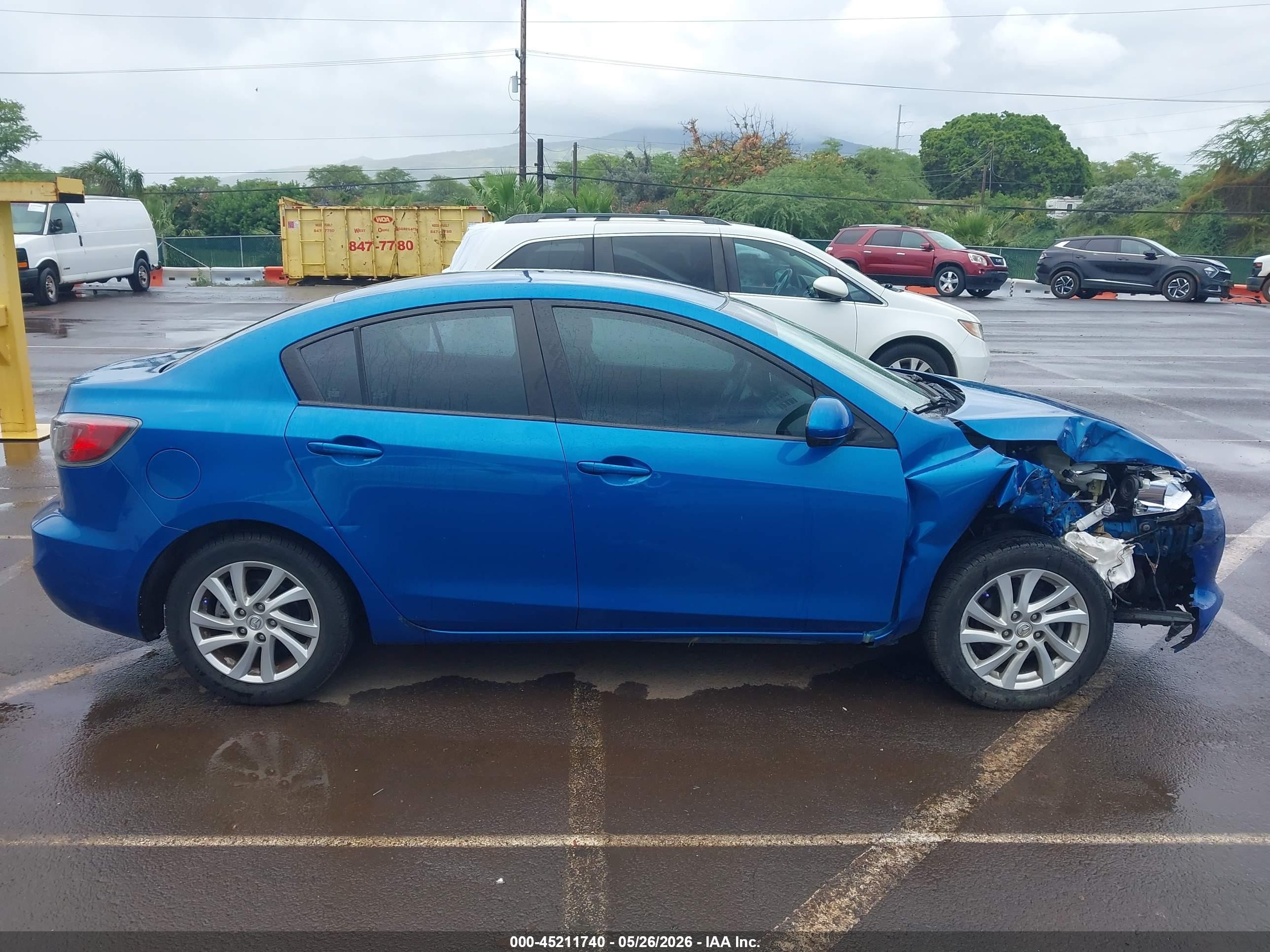 2012 Mazda Mazda3 I Touring Blue vin: JM1BL1V8XC1608787