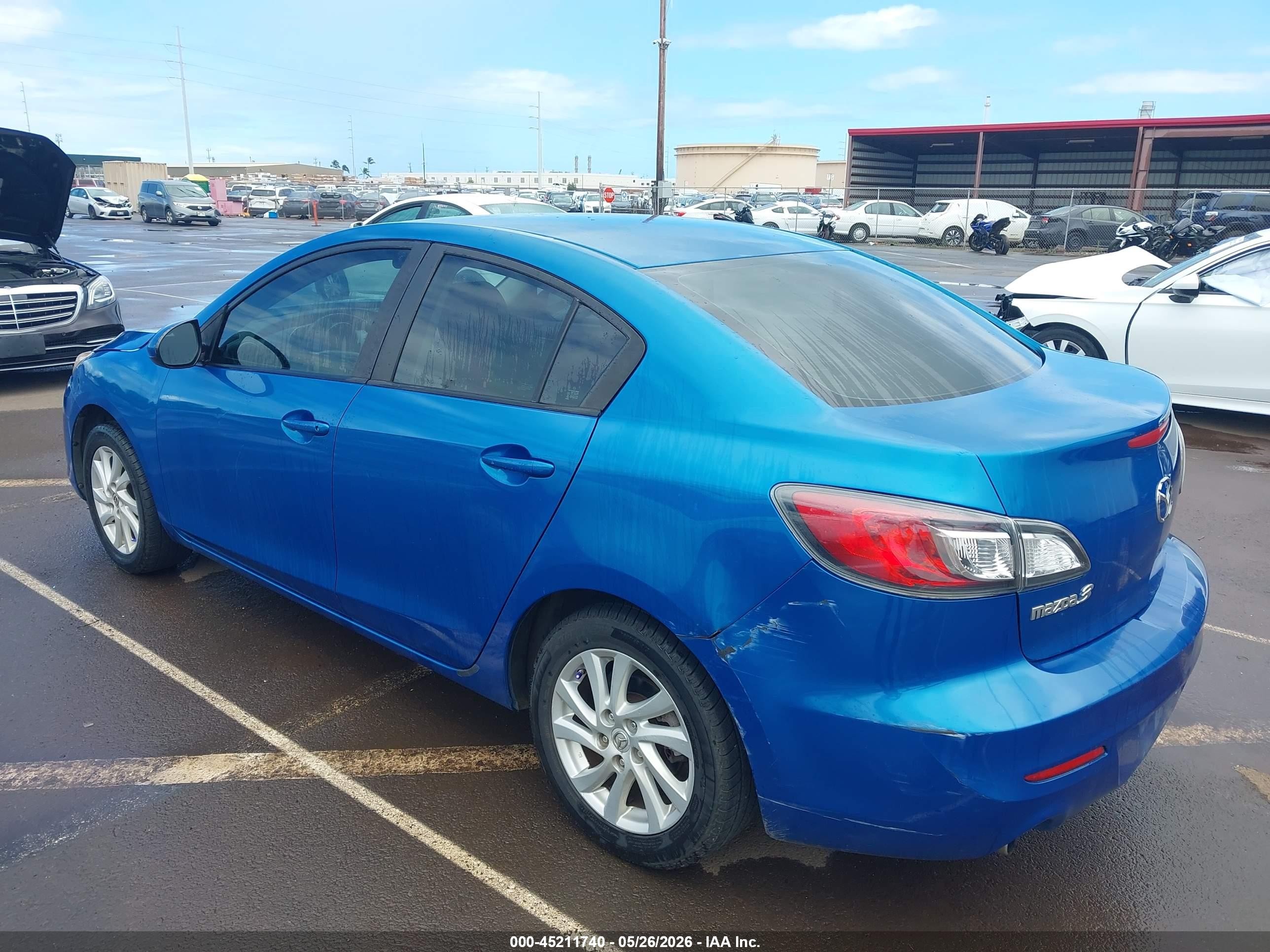 2012 Mazda Mazda3 I Touring Blue vin: JM1BL1V8XC1608787