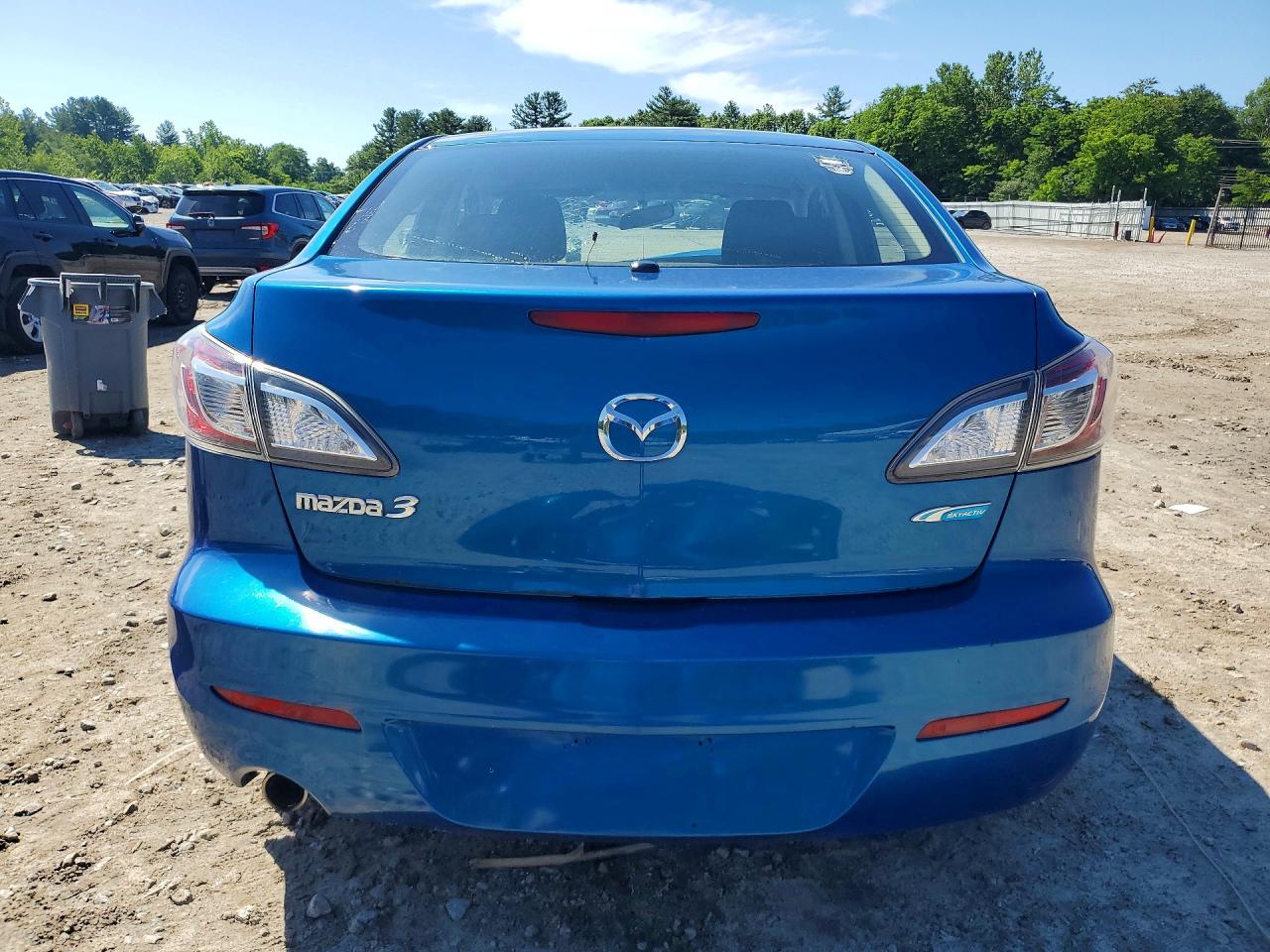 2012 Mazda 3 I Blue vin: JM1BL1V8XC1647783