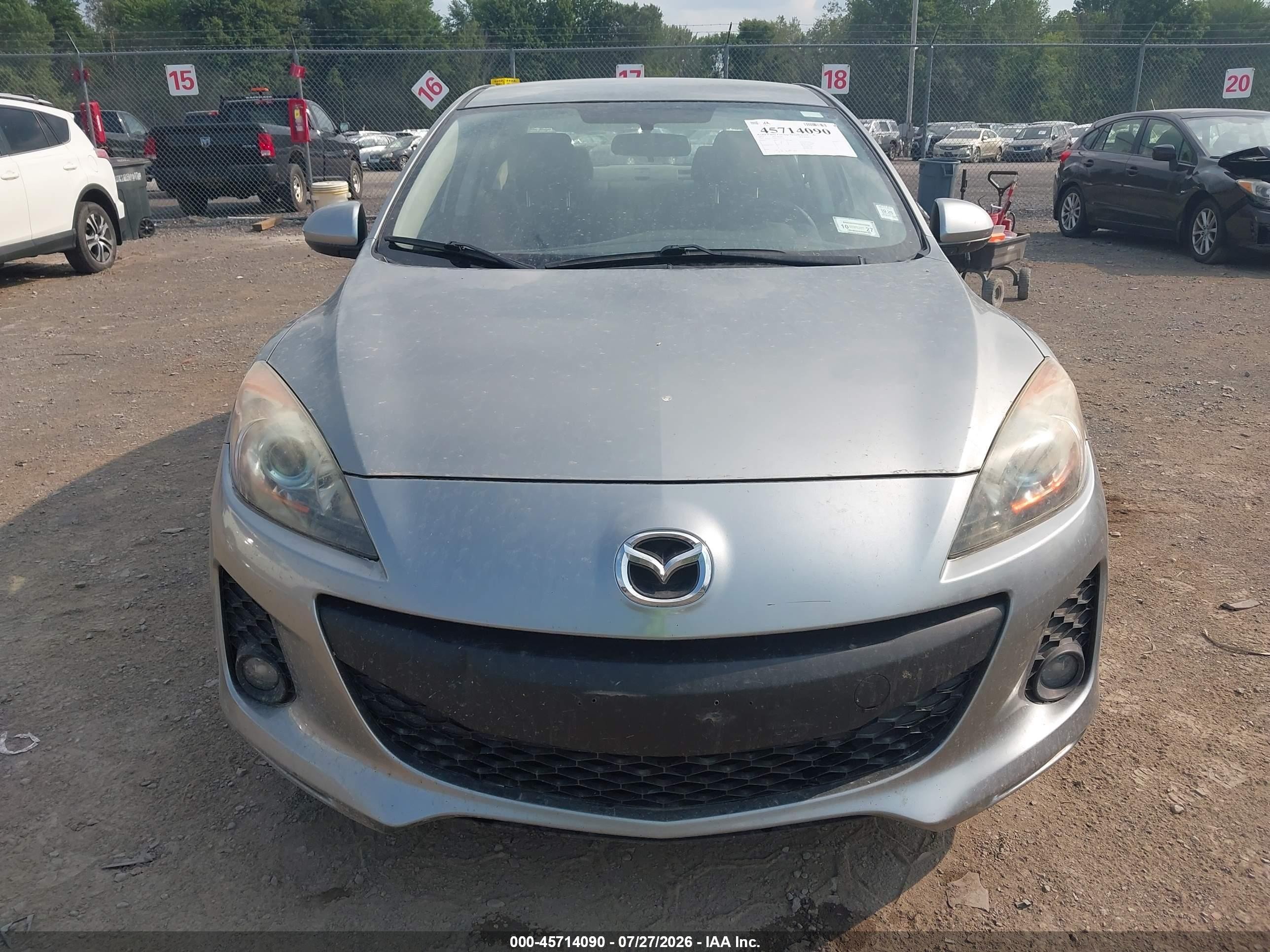 2012 Mazda Mazda3 I Touring Silver vin: JM1BL1V8XC1655222