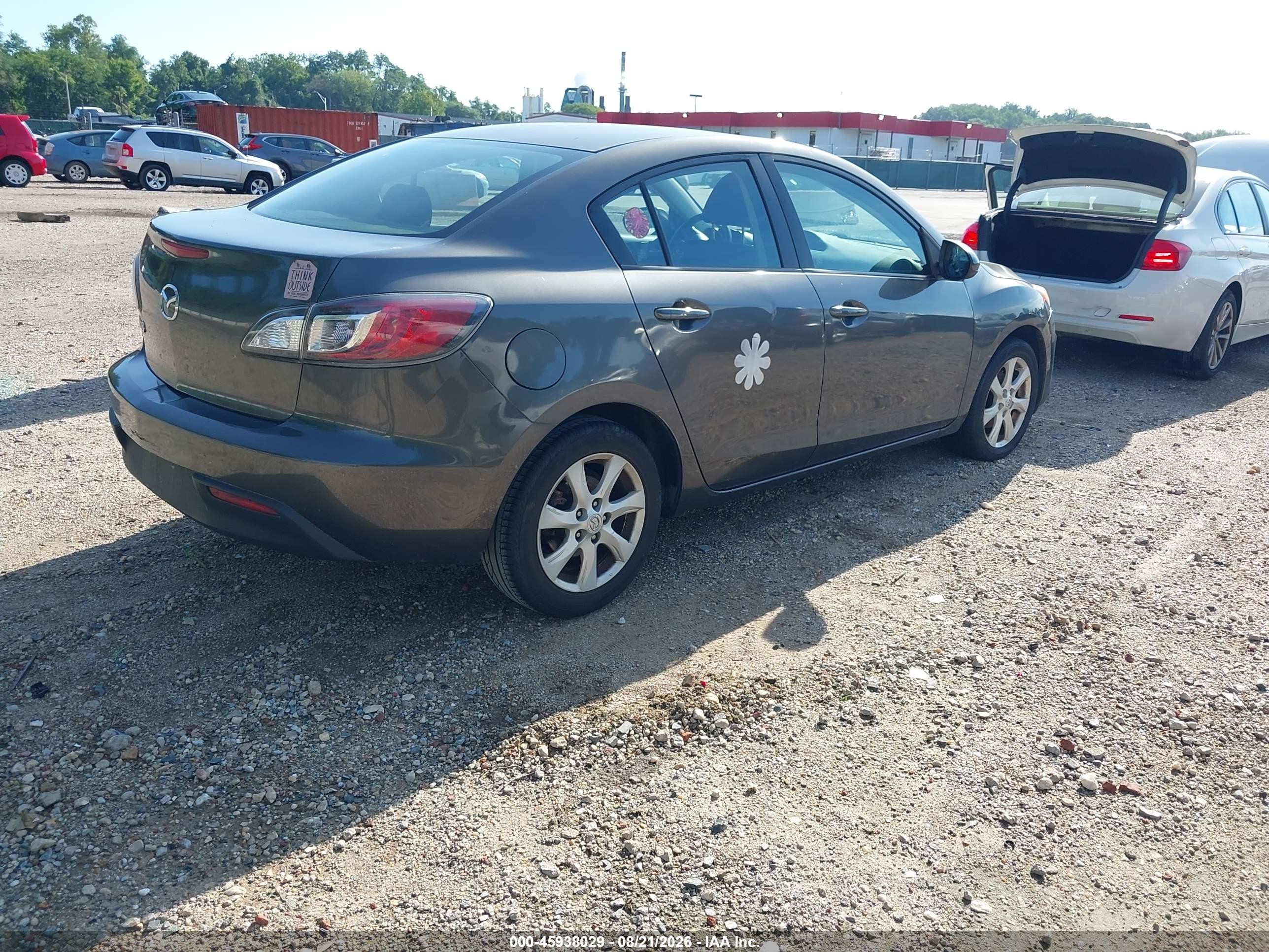 2011 Mazda Mazda3 I Touring Gray vin: JM1BL1VF0B1359655