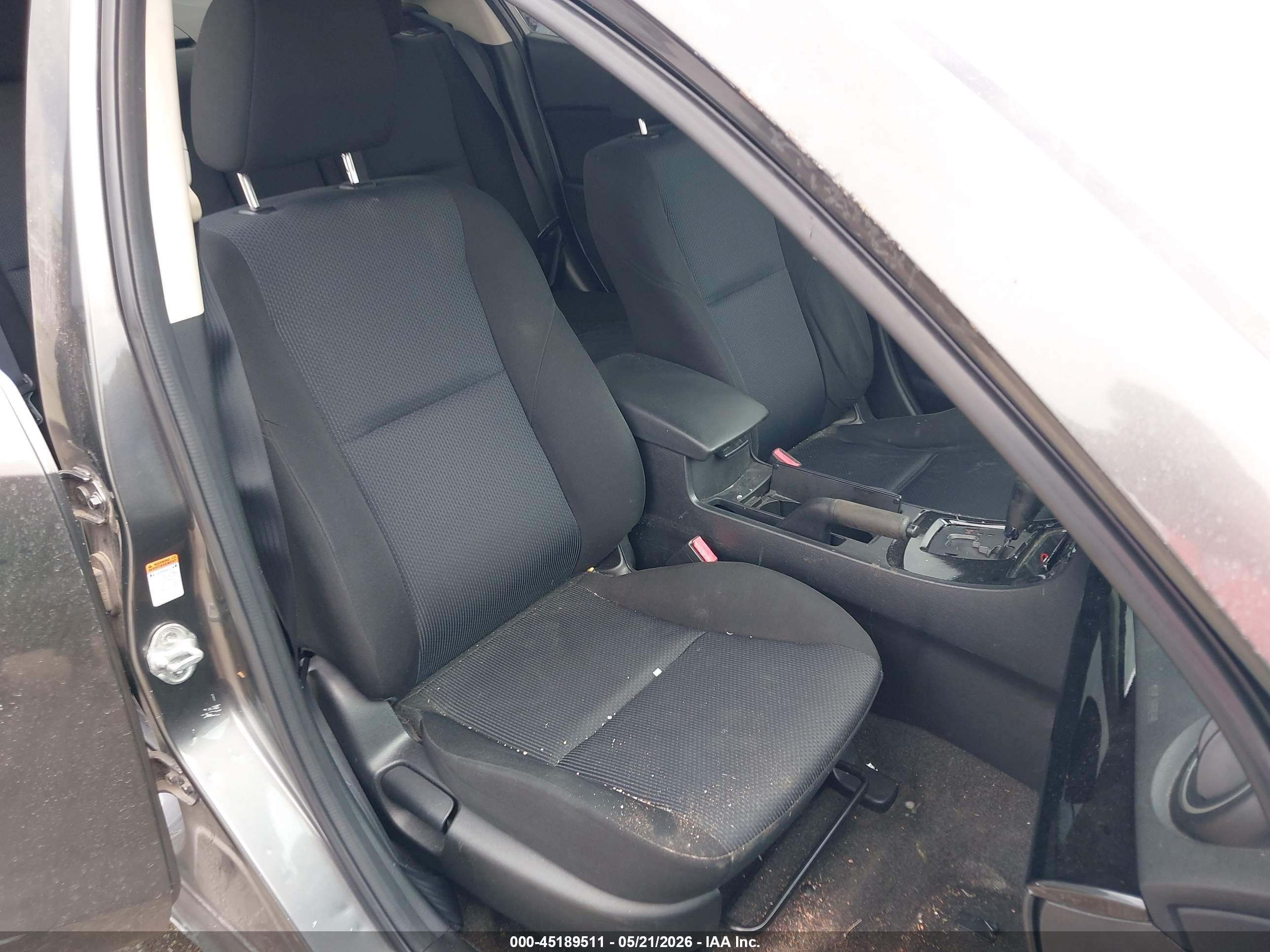 2011 Mazda Mazda3 I Touring Gray vin: JM1BL1VF0B1404206