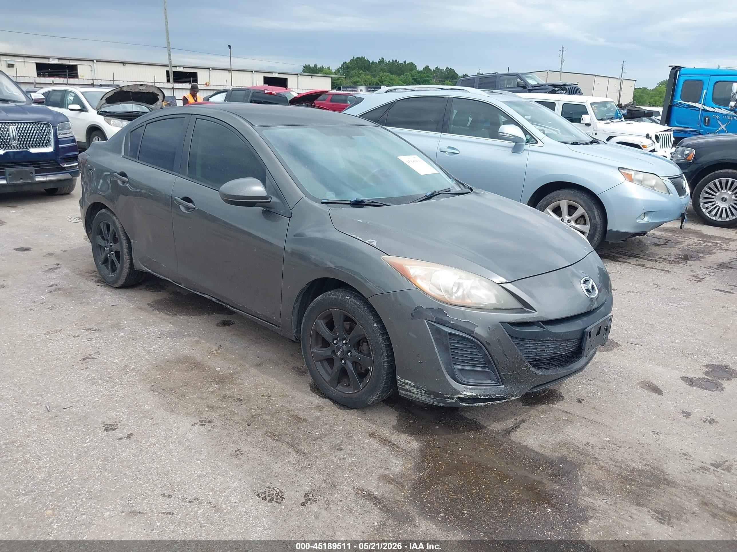 2011 Mazda Mazda3 I Touring Gray vin: JM1BL1VF0B1404206