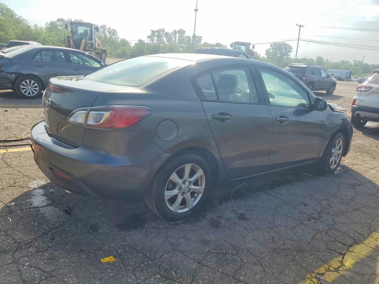 2011 Mazda 3 I Gray vin: JM1BL1VF0B1427937