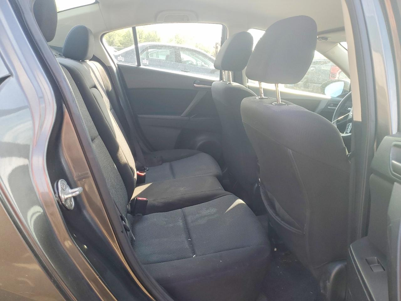 2011 Mazda 3 I Gray vin: JM1BL1VF0B1427937
