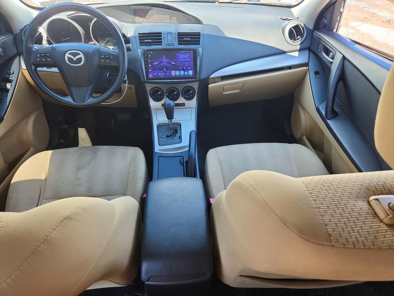 2011 Mazda 3 I Белый vin: JM1BL1VF0B1452448