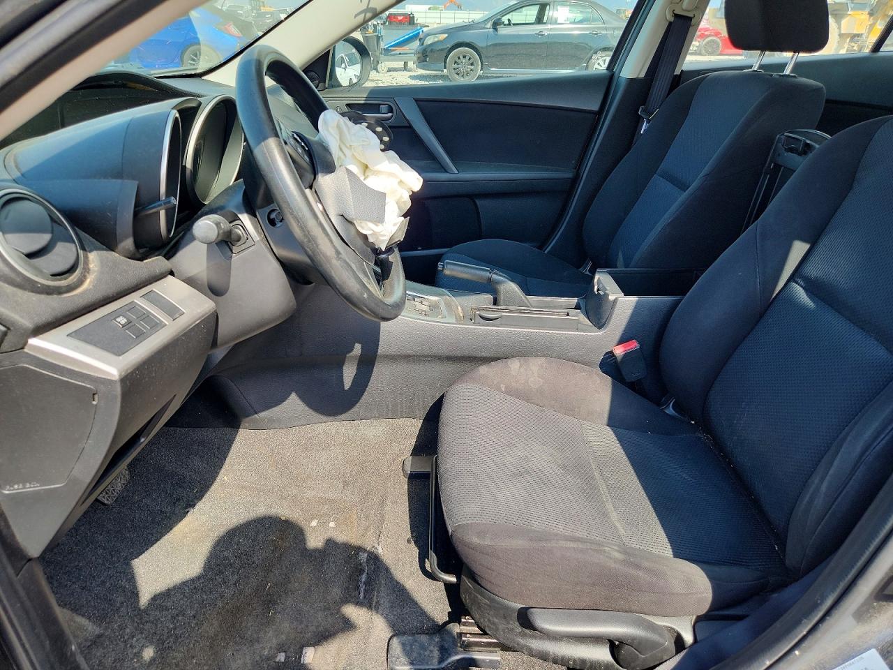 2011 Mazda 3 I Green vin: JM1BL1VF0B1458153
