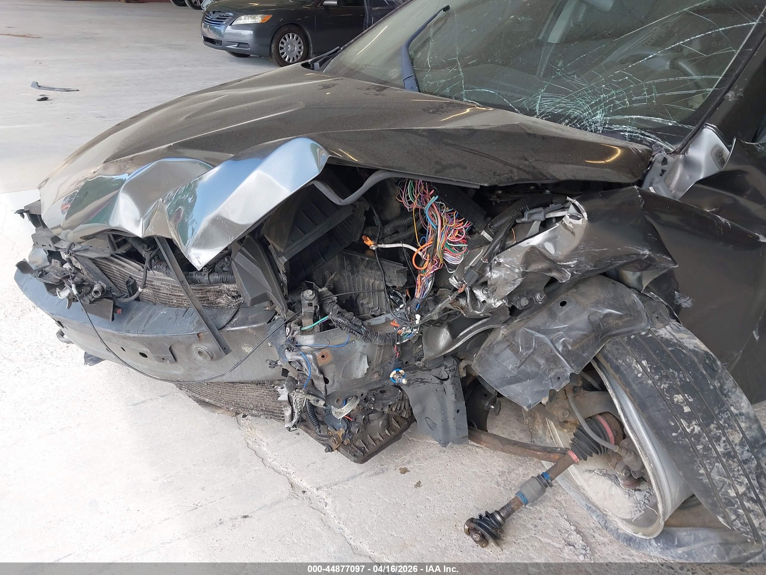 2011 Mazda Mazda3 I Touring Серый vin: JM1BL1VF0B1490309