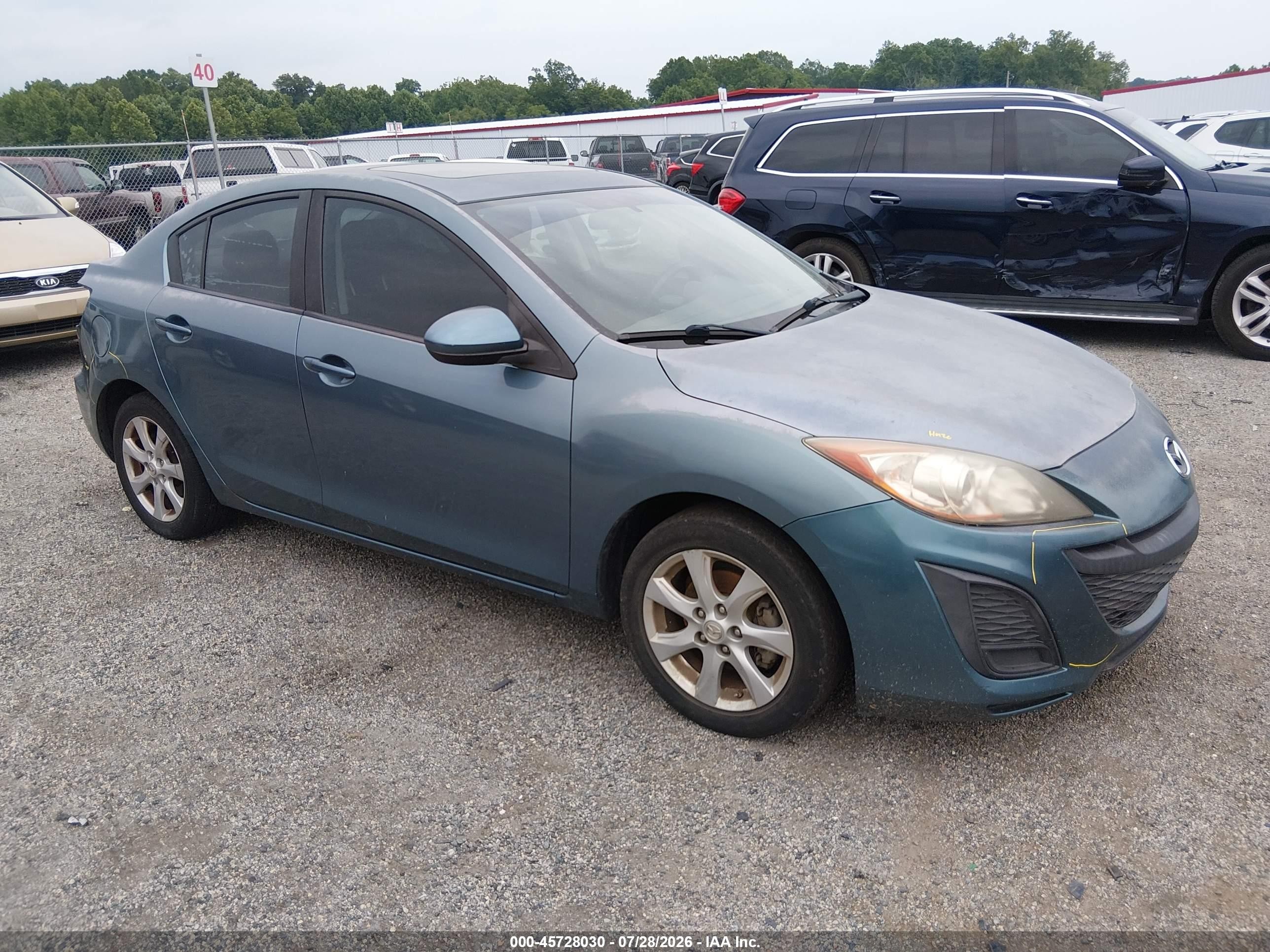 2011 Mazda Mazda3 I Touring Синий vin: JM1BL1VF0B1498667