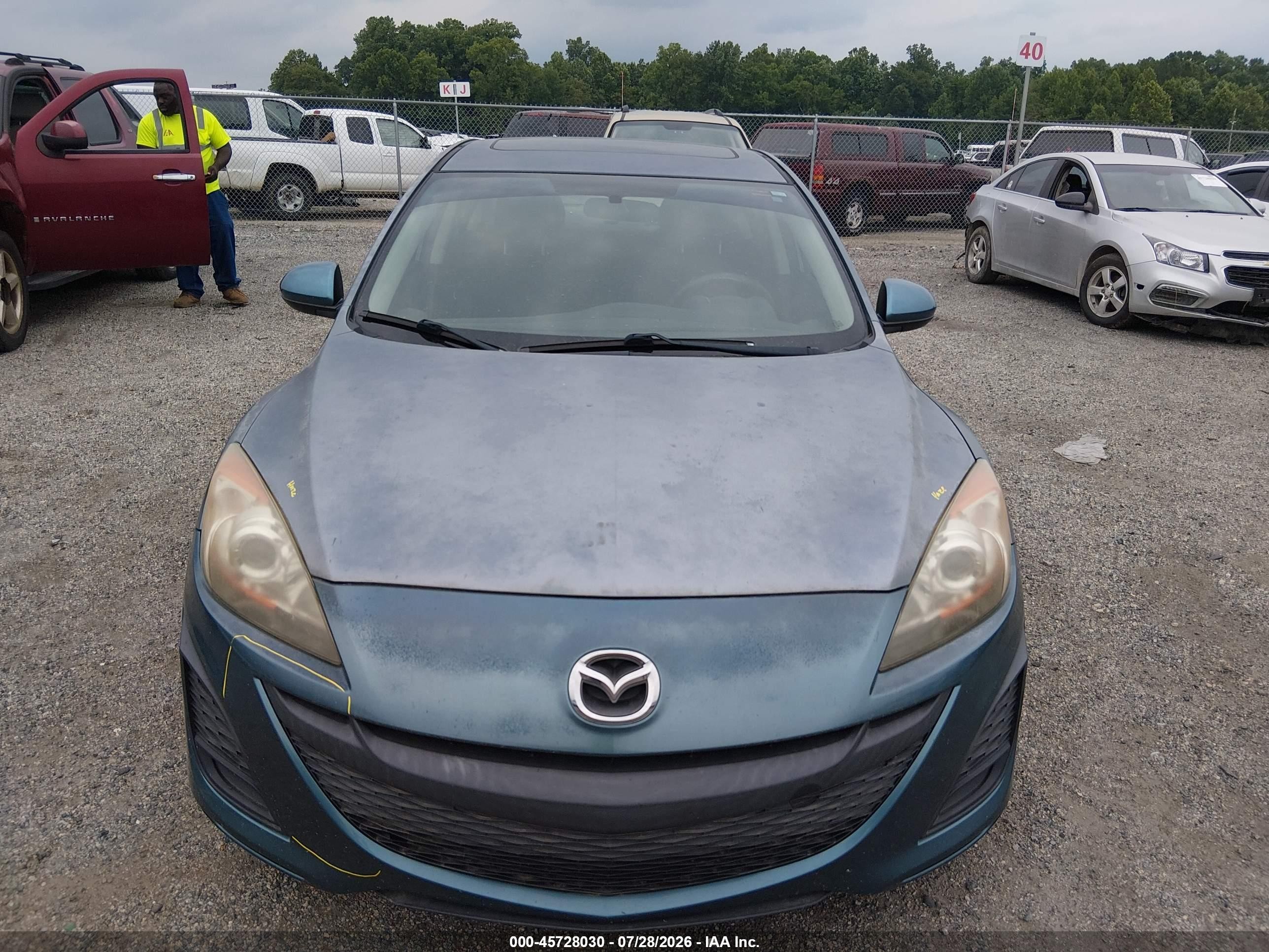 2011 Mazda Mazda3 I Touring Blue vin: JM1BL1VF0B1498667