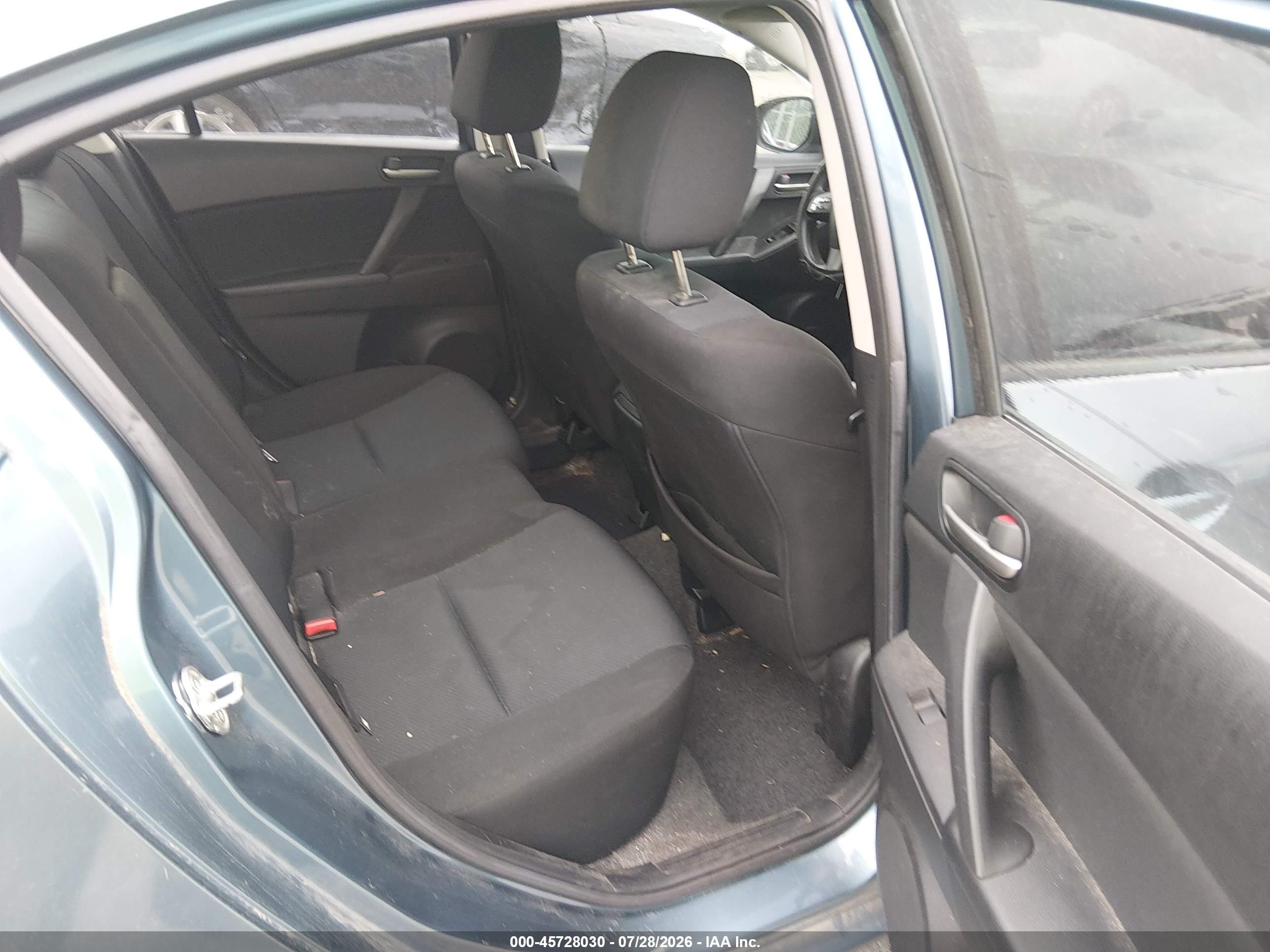 2011 Mazda Mazda3 I Touring Blue vin: JM1BL1VF0B1498667
