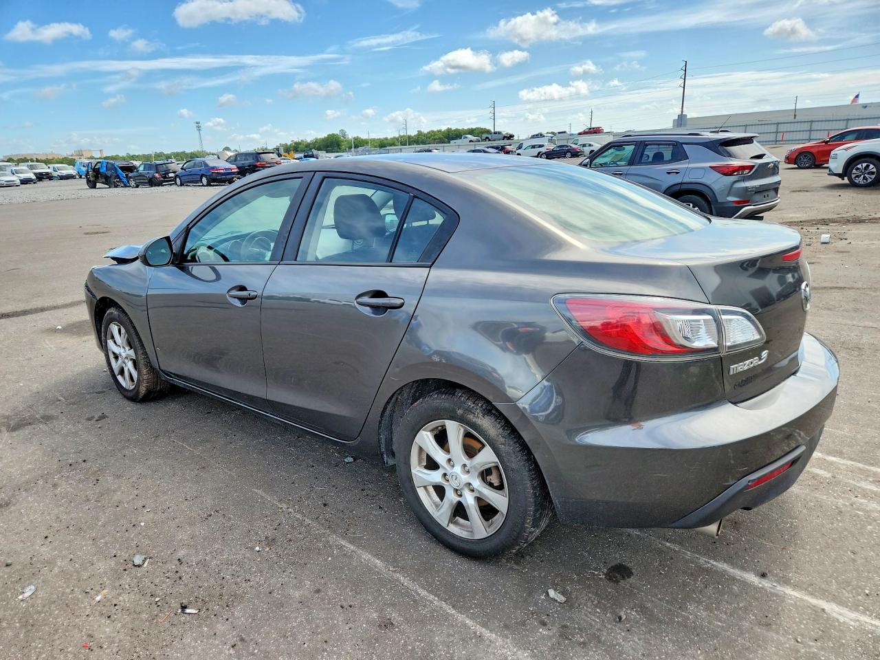 2011 Mazda 3 I Gray vin: JM1BL1VF1B1411732