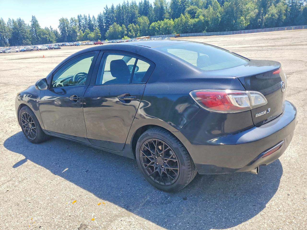 2011 Mazda 3 I Black vin: JM1BL1VF1B1474099