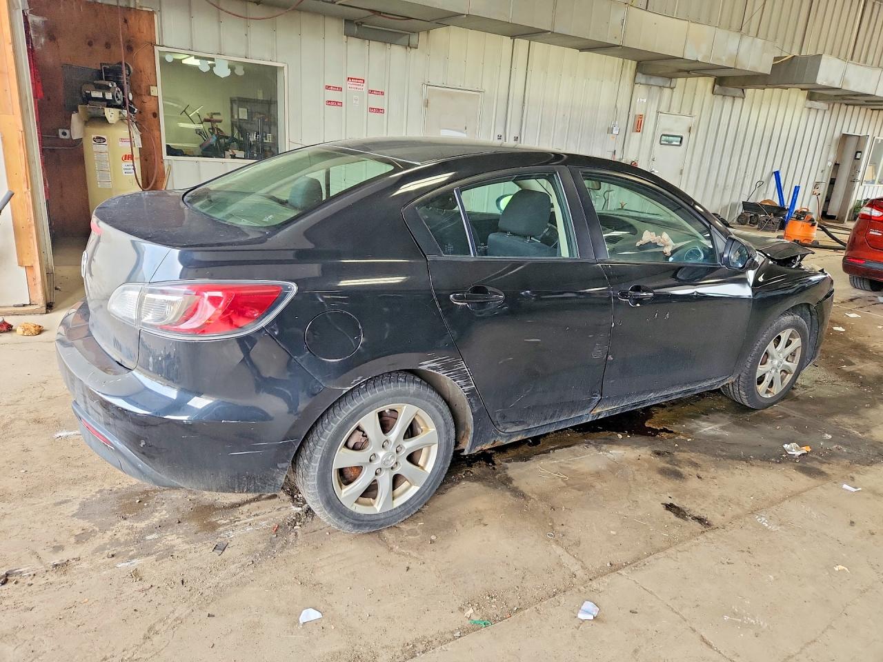 2011 Mazda 3 I Black vin: JM1BL1VF1B1478430