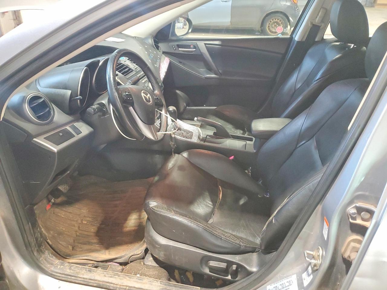 2011 Mazda 3 I Silver vin: JM1BL1VF1B1482400