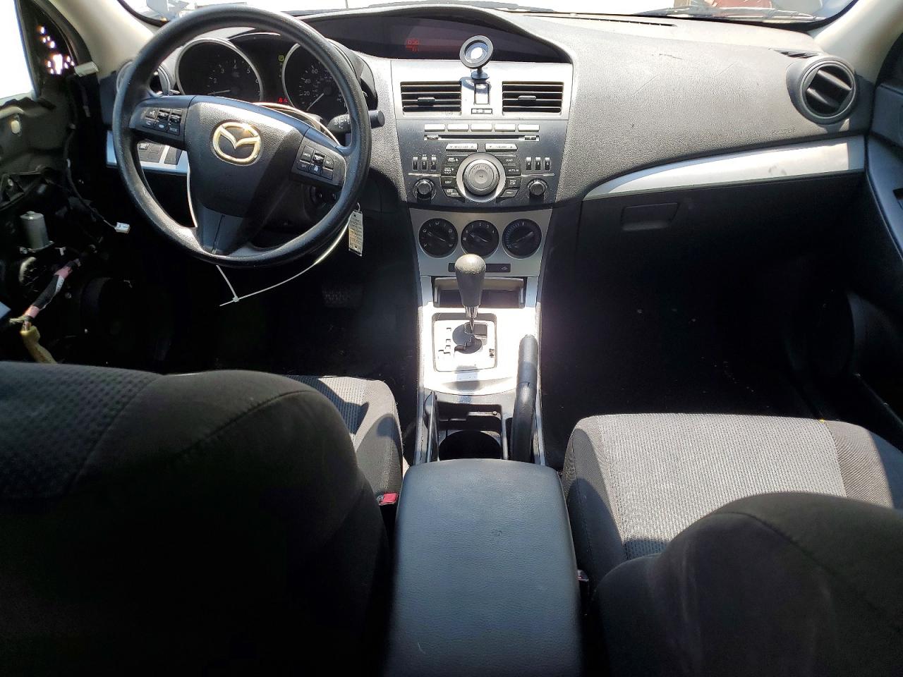 2011 Mazda 3 I Black vin: JM1BL1VF2B1367305