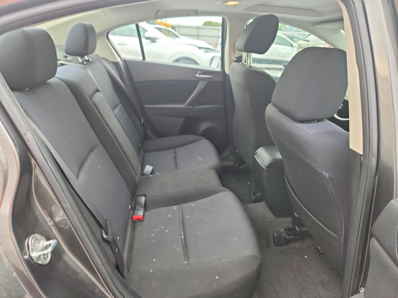 2011 Mazda 3 I Gray vin: JM1BL1VF2B1375680