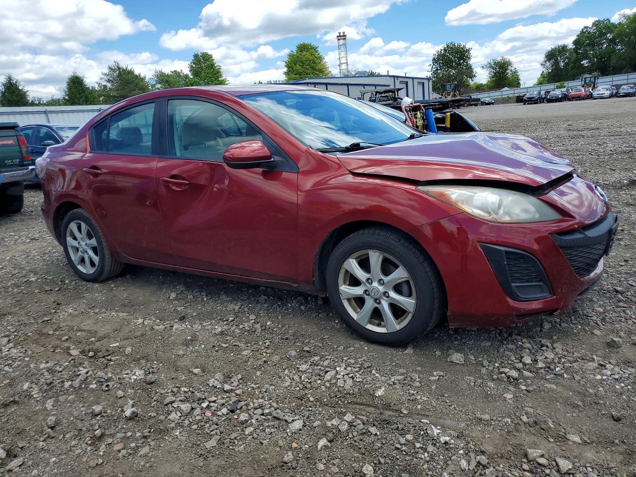 2011 Mazda 3 I Red vin: JM1BL1VF2B1402120
