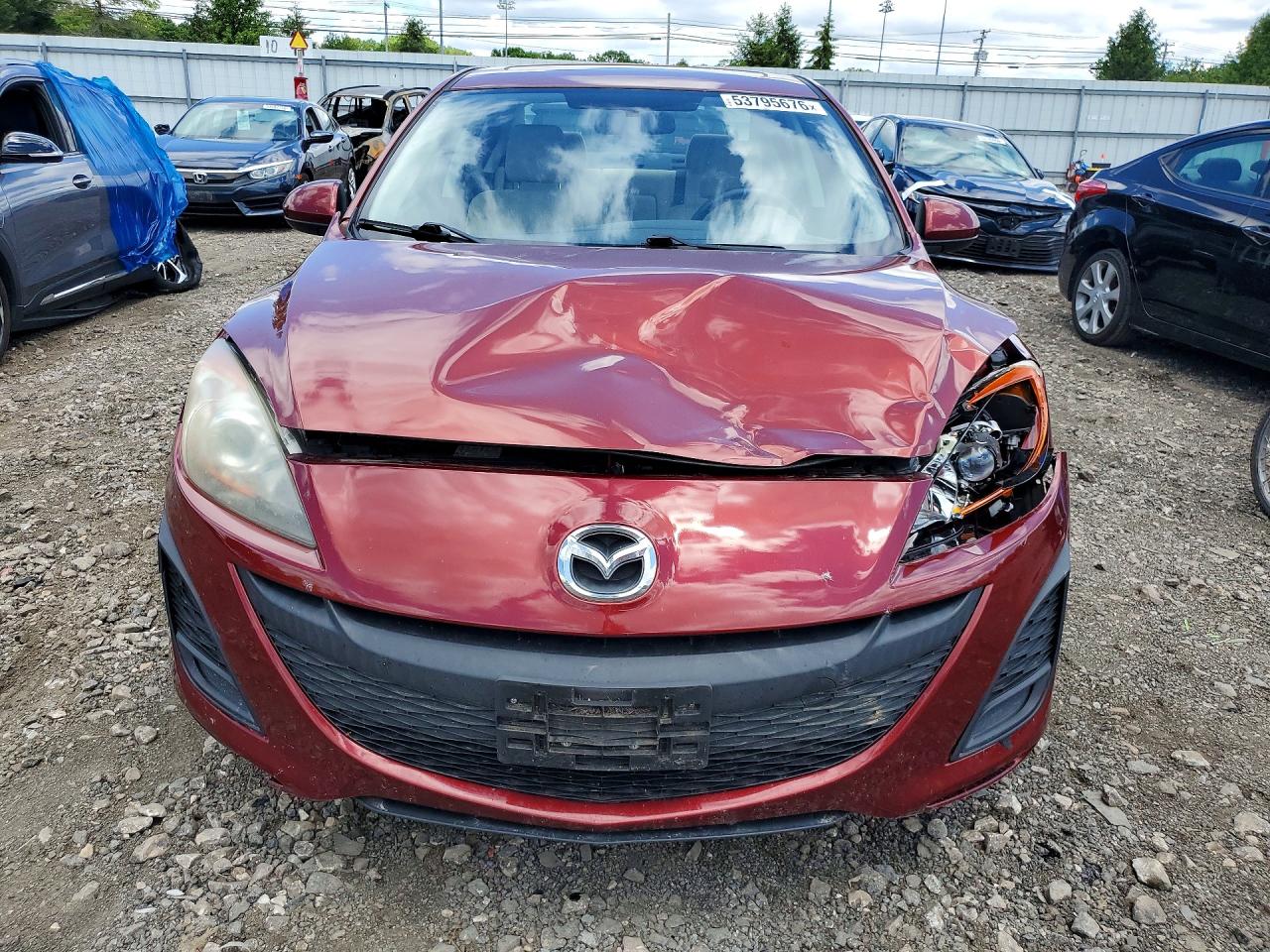 2011 Mazda 3 I Red vin: JM1BL1VF2B1402120