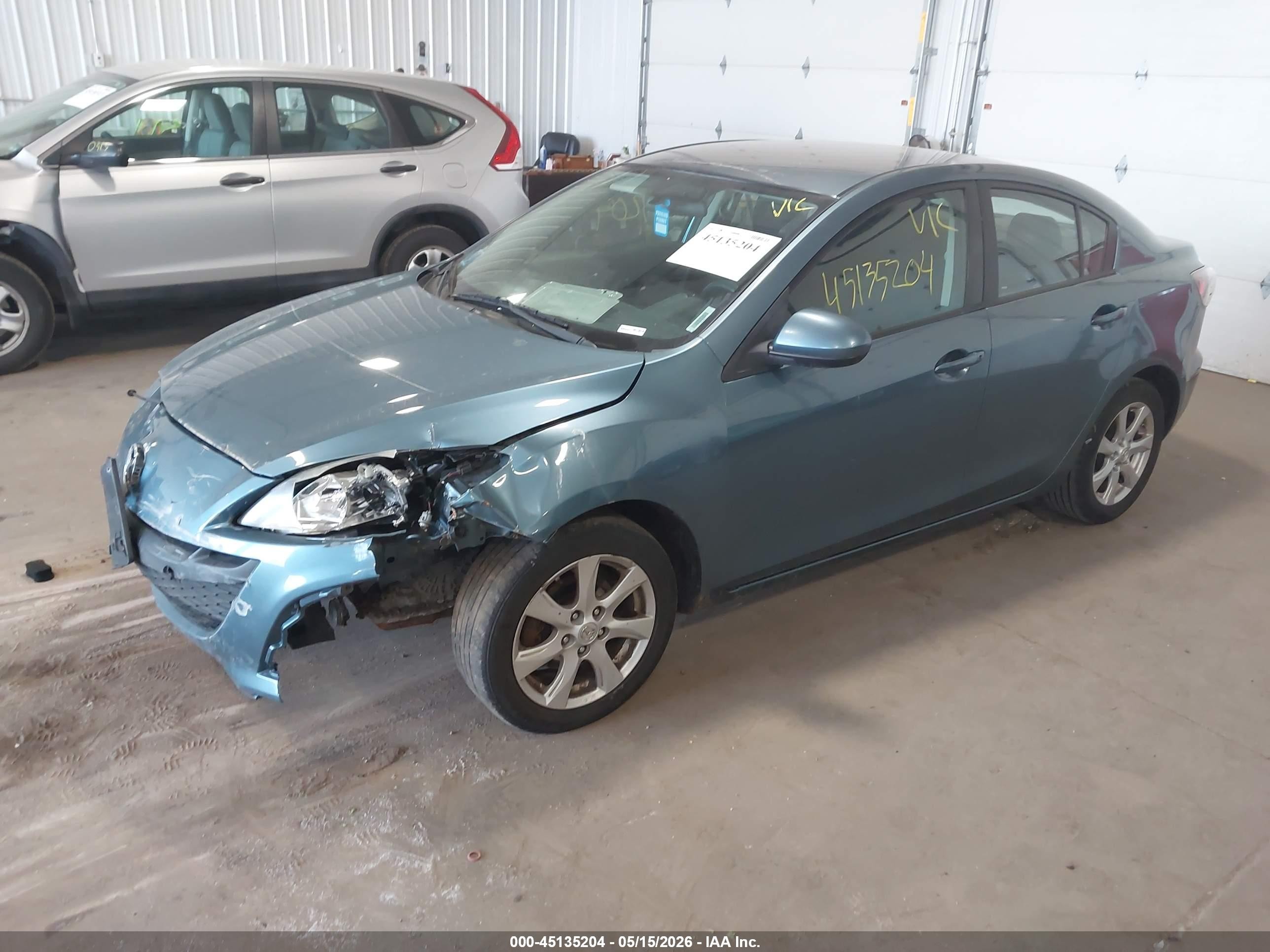2011 Mazda Mazda3 I Touring Blue vin: JM1BL1VF3B1479689