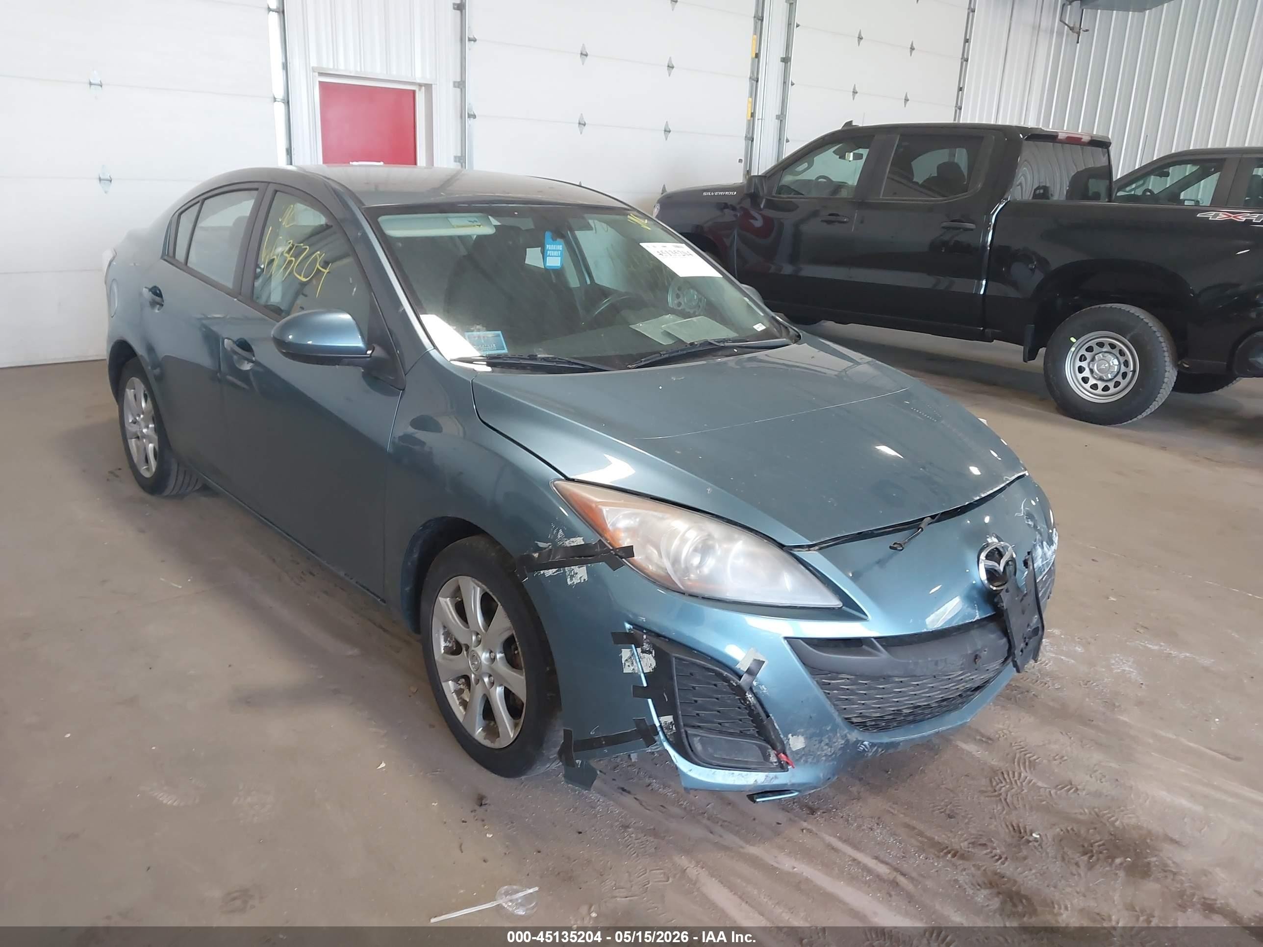 2011 Mazda Mazda3 I Touring Blue vin: JM1BL1VF3B1479689