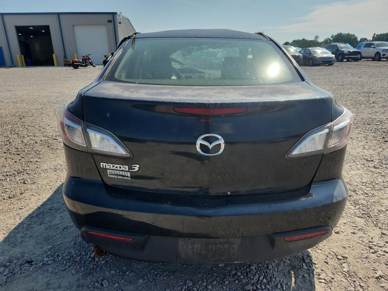 2011 Mazda 3 I Black vin: JM1BL1VF3B1496721
