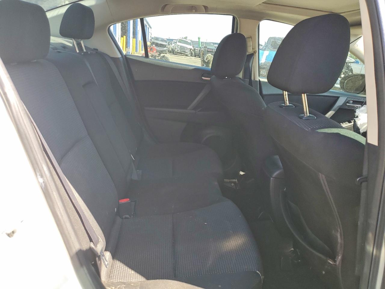 2012 Mazda 3 I White vin: JM1BL1VF3C1510697