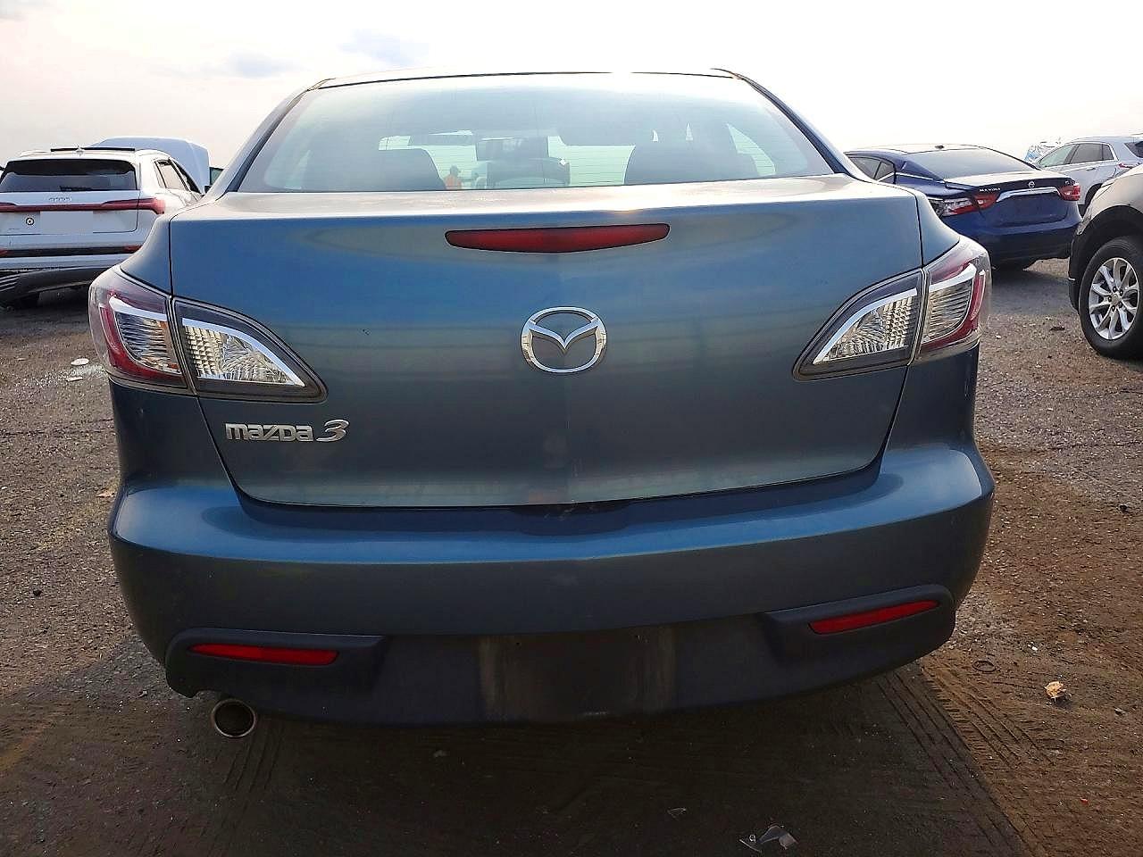 2011 Mazda 3 I Синий vin: JM1BL1VF4B1485369