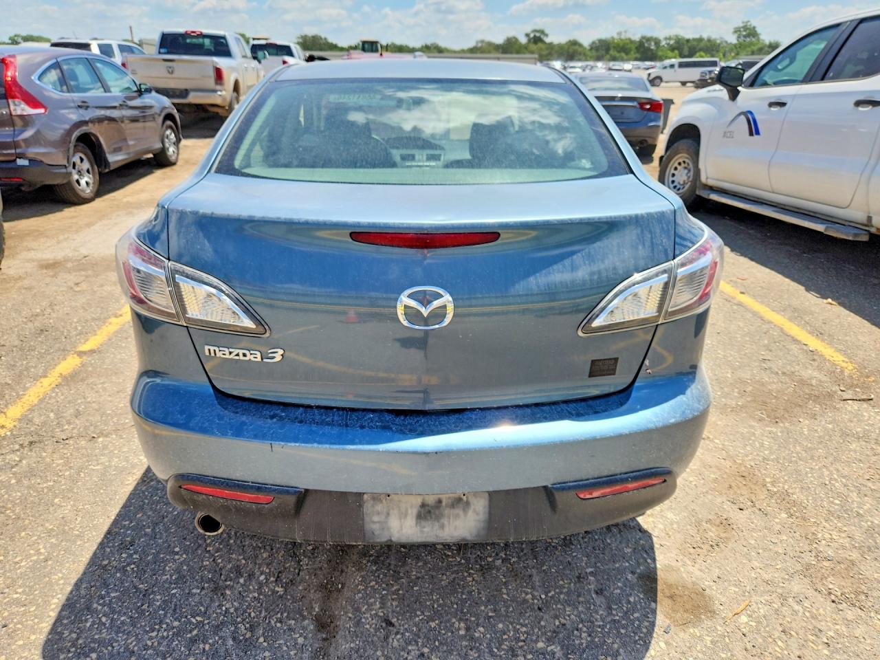 2011 Mazda 3 I Бирюзовый vin: JM1BL1VF5B1385409